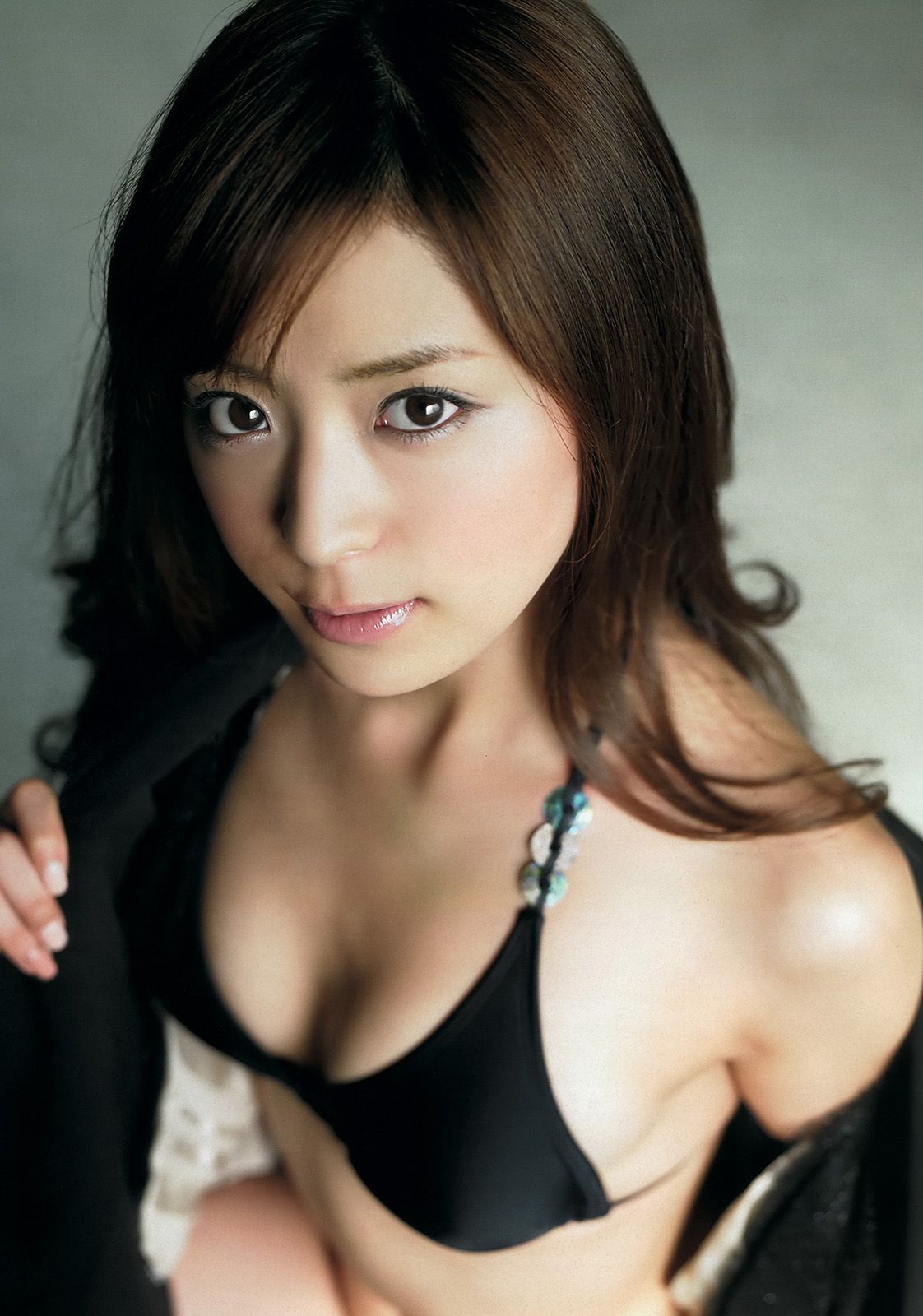 前田敦子 梨里杏 和田絵莉 寺田ちひろ 川村ゆきえ 指原莉乃 由愛可奈  2012年No.05 写真杂志-图14