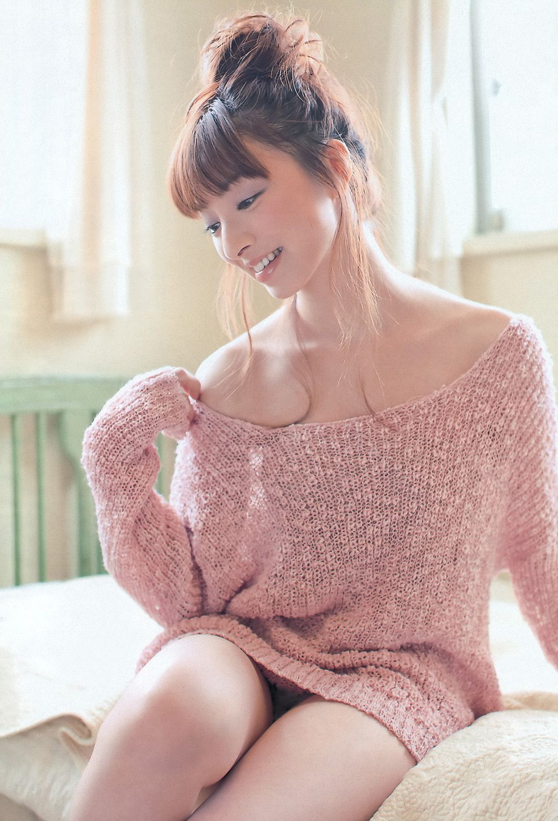 篠田麻里子 北原里英 マギー 谷岡恵理子 白羽ゆり 矢神久美  2012年No.22 写真杂志-图24