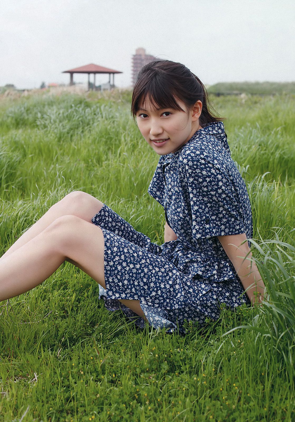 宮﨑香蓮 大野いと マギー 小池唯 中村静香 加賀美セイラ 黒川芽以  2012年No.29 写真杂志-图13