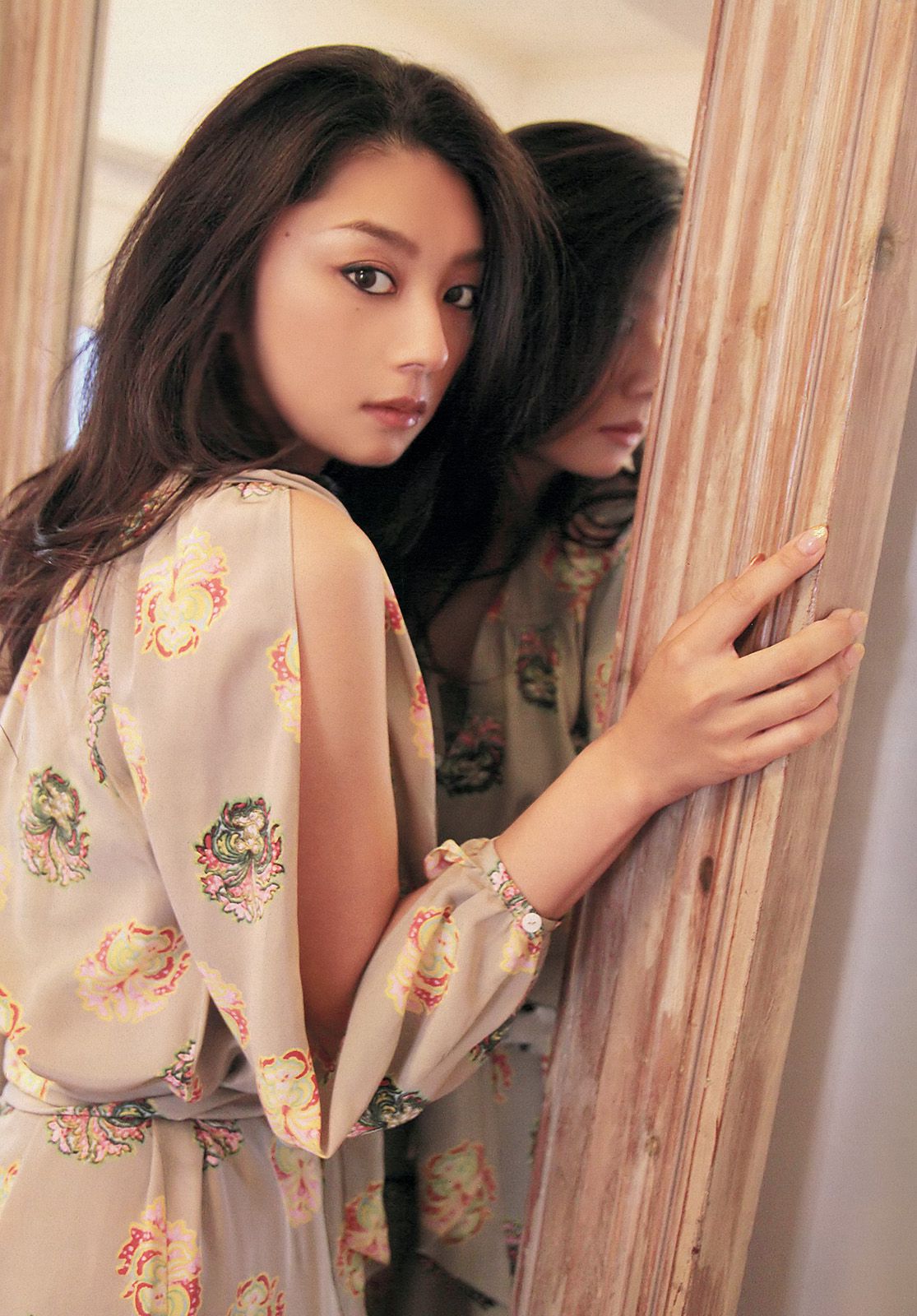 長澤まさみ 大野いと 佐藤聖羅 川口春奈 飯田里穂 小池栄子 森崎友紀 鎌田紘子  2012年No.44 写真杂志-图31