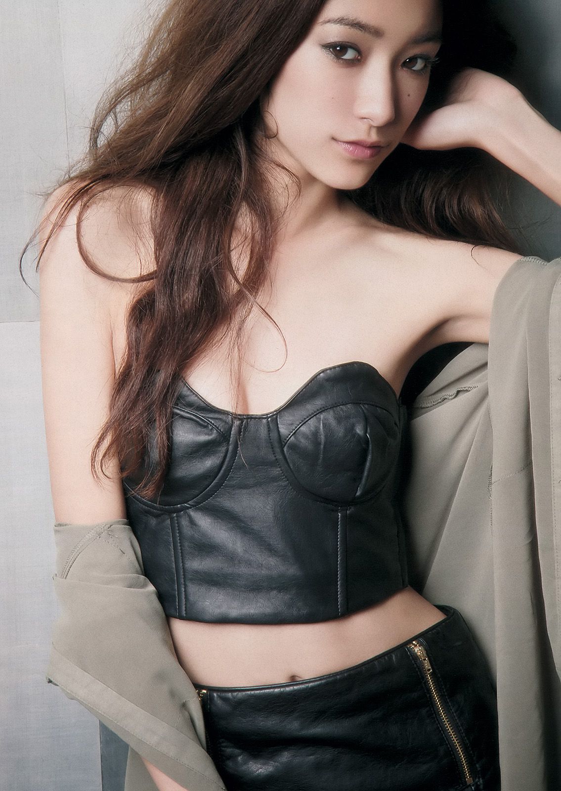 深田恭子 小林恵美 市川由衣 青野未来 AKB48 吉田沙世 栗田恵美  2012年No.48 写真杂志-图26