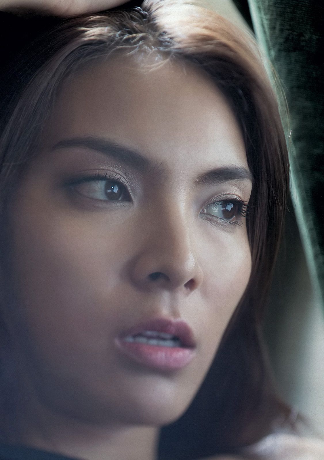 HKT48 秋元才加 能年玲奈 橋本マナミ 青山美郷 飯田里穂  2013年No.36 写真杂志-图11