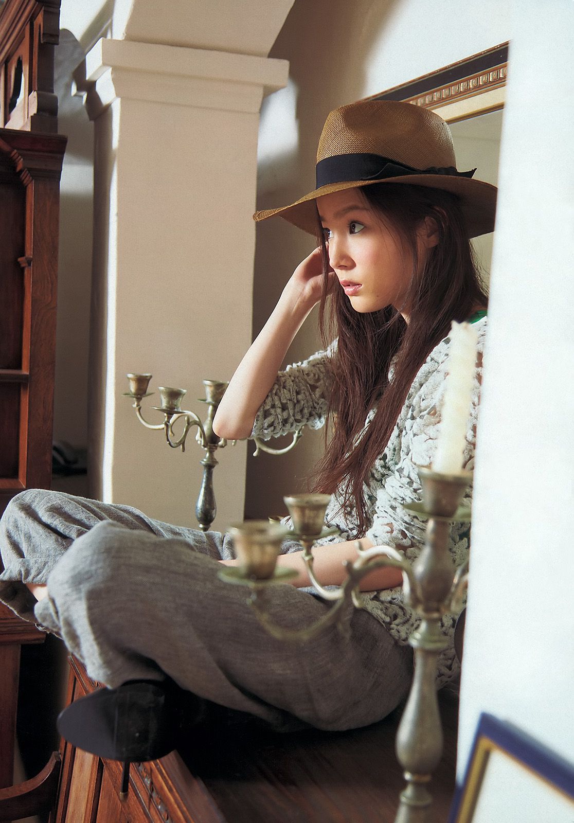 安達祐実 優希美青 志田友美 中村静香 蓮佛美沙子 松川佑依子 柴田阿弥  2013年No.37 写真杂志-图26