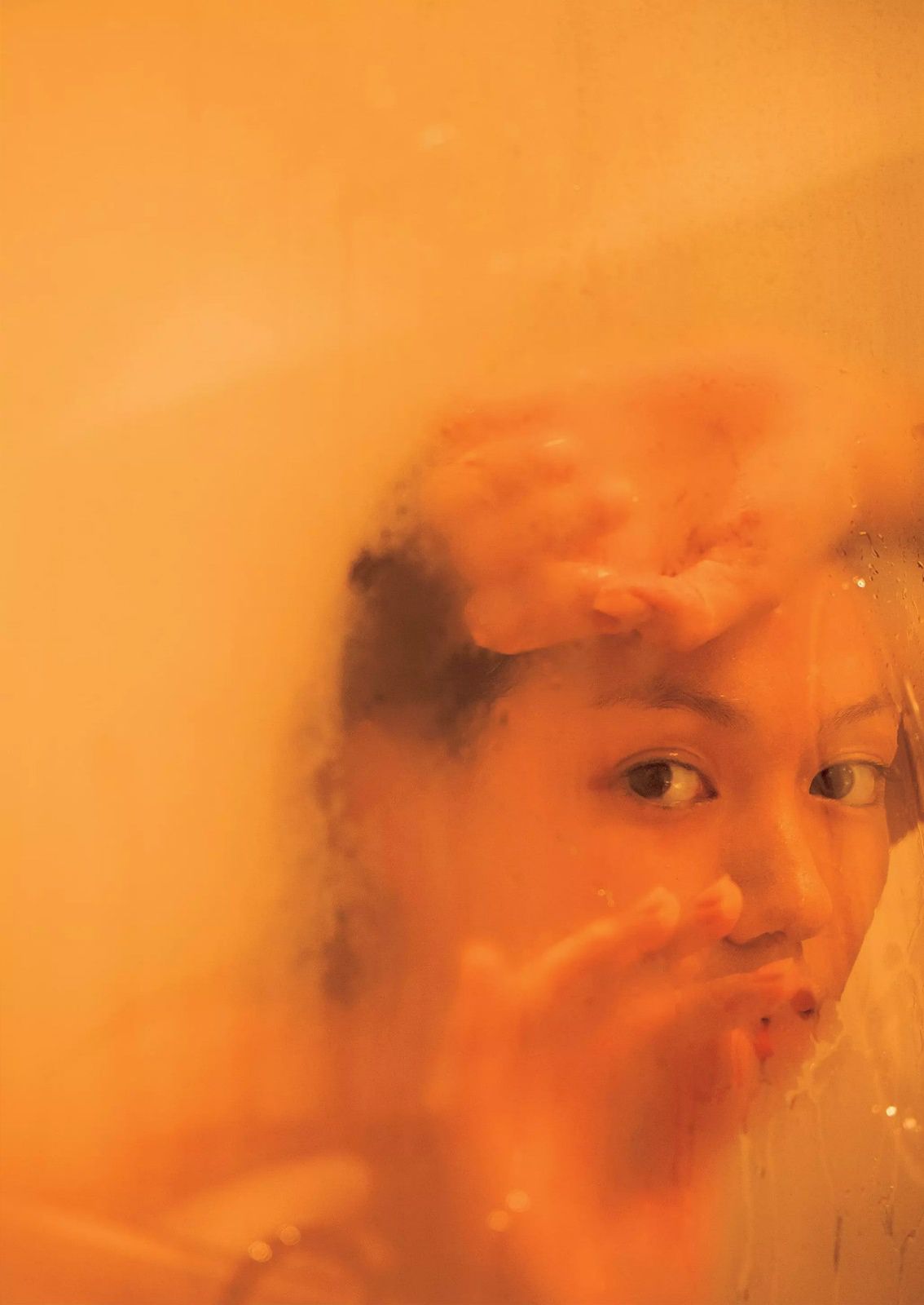 二階堂ふみ 橋本真帆 モーニング娘。 14 春輝 朝比奈彩 柳ゆり菜 浅田舞 高橋胡桃 二宮沙樹 杏さゆり  2014年No.50 写真杂志-图4