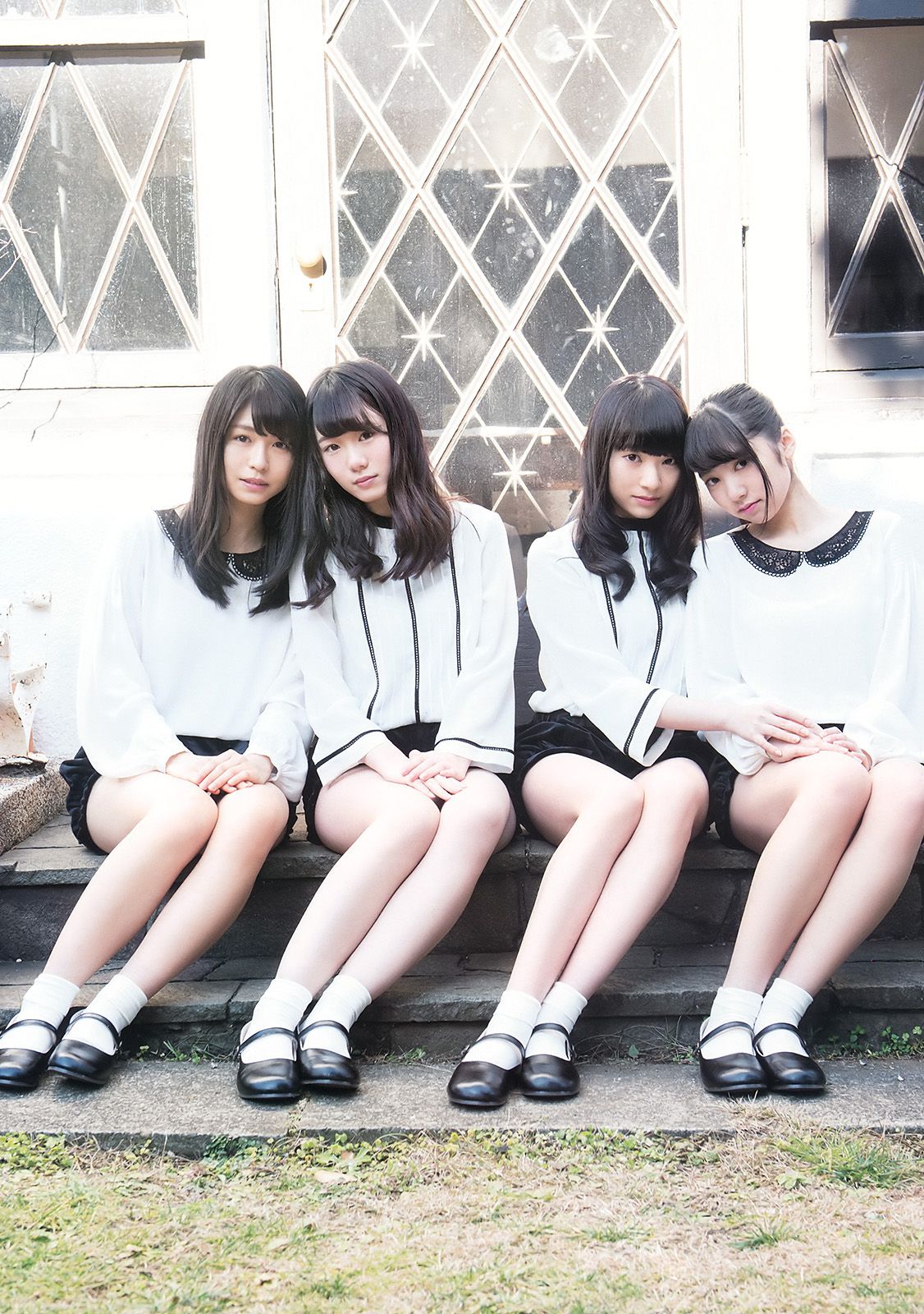 欅坂46 渡辺梨加 平手友梨奈 今泉佑唯 小林由依  2016年No.06 写真杂志-图24