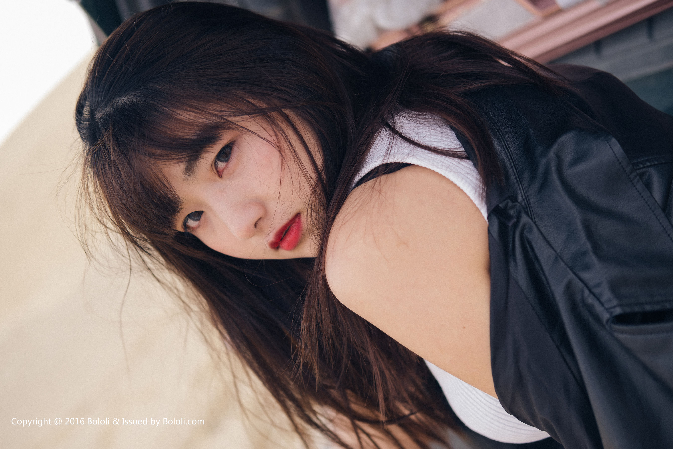 周闻/球球《沙漠机车女》  KIM010-图11