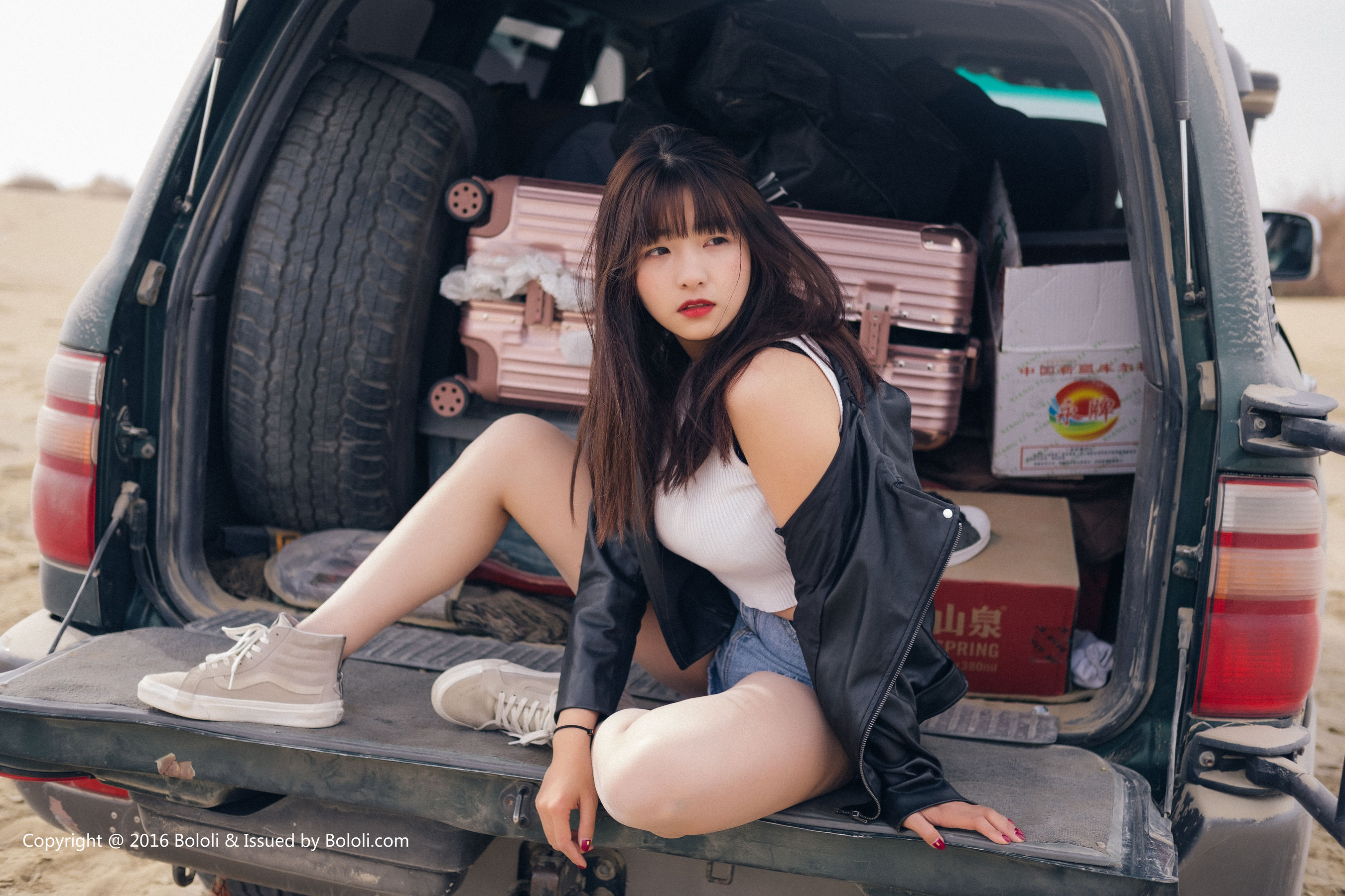 周闻/球球《沙漠机车女》  KIM010-图30