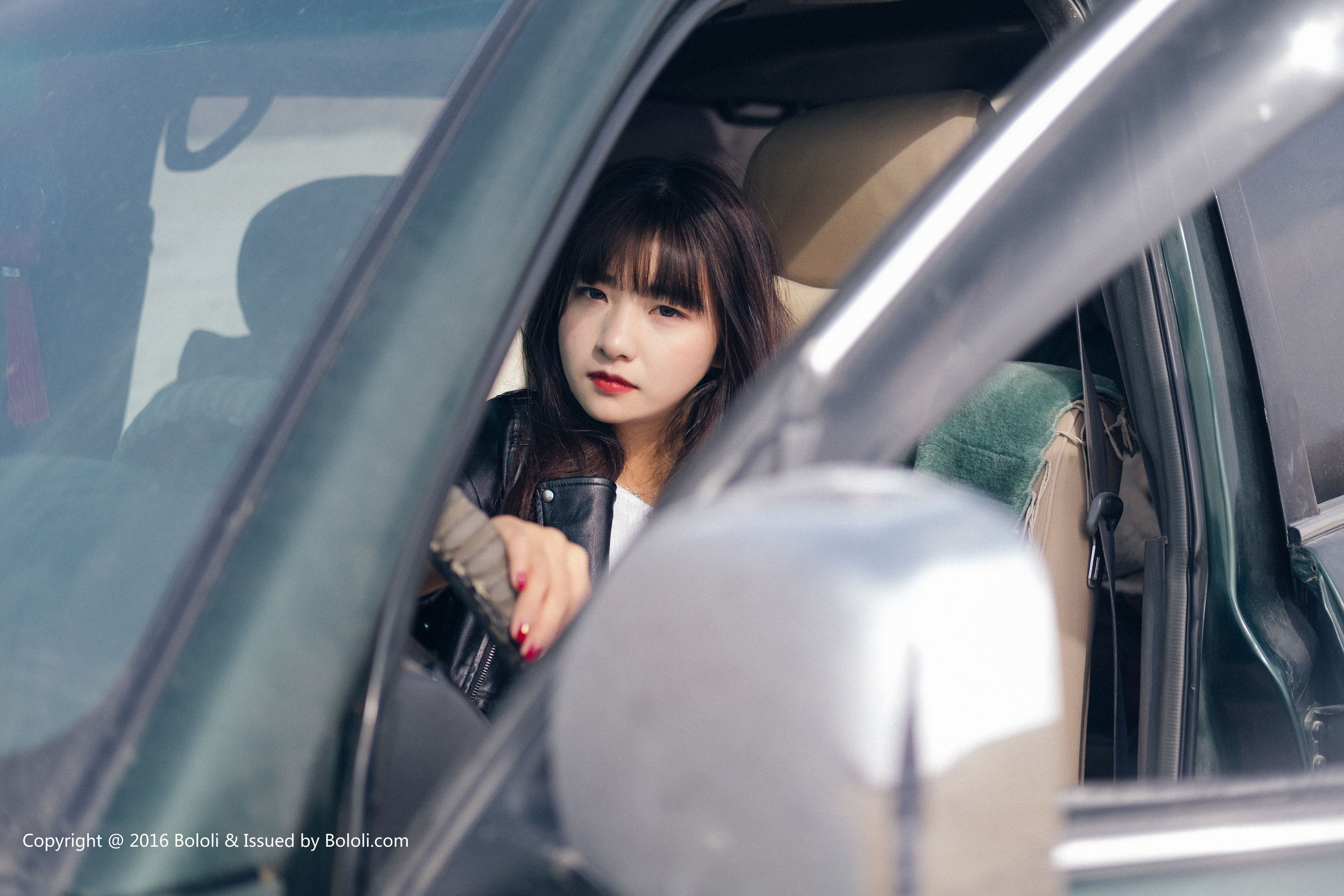 周闻/球球《沙漠机车女》  KIM010-图35