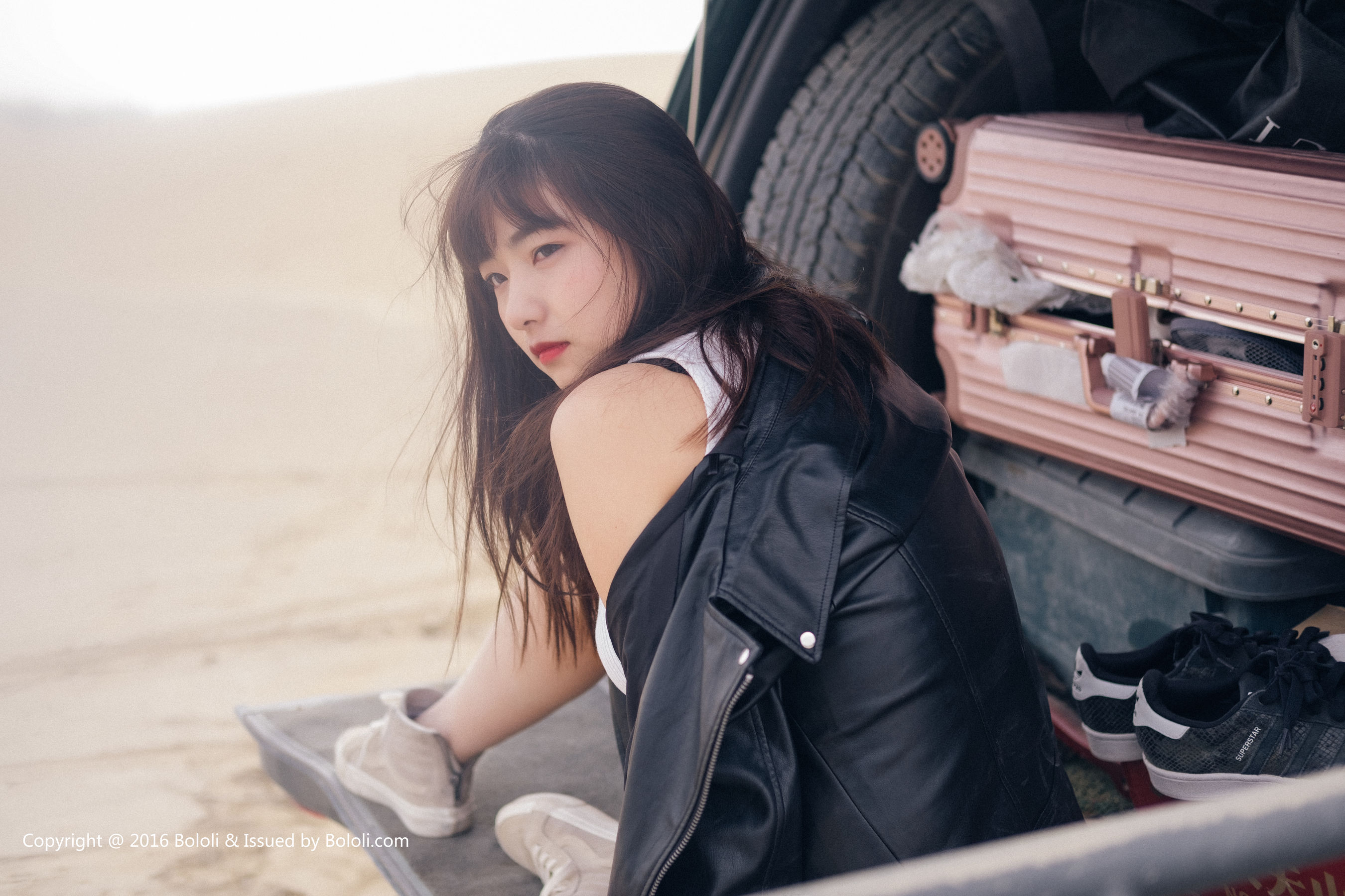 周闻/球球《沙漠机车女》  KIM010-图45