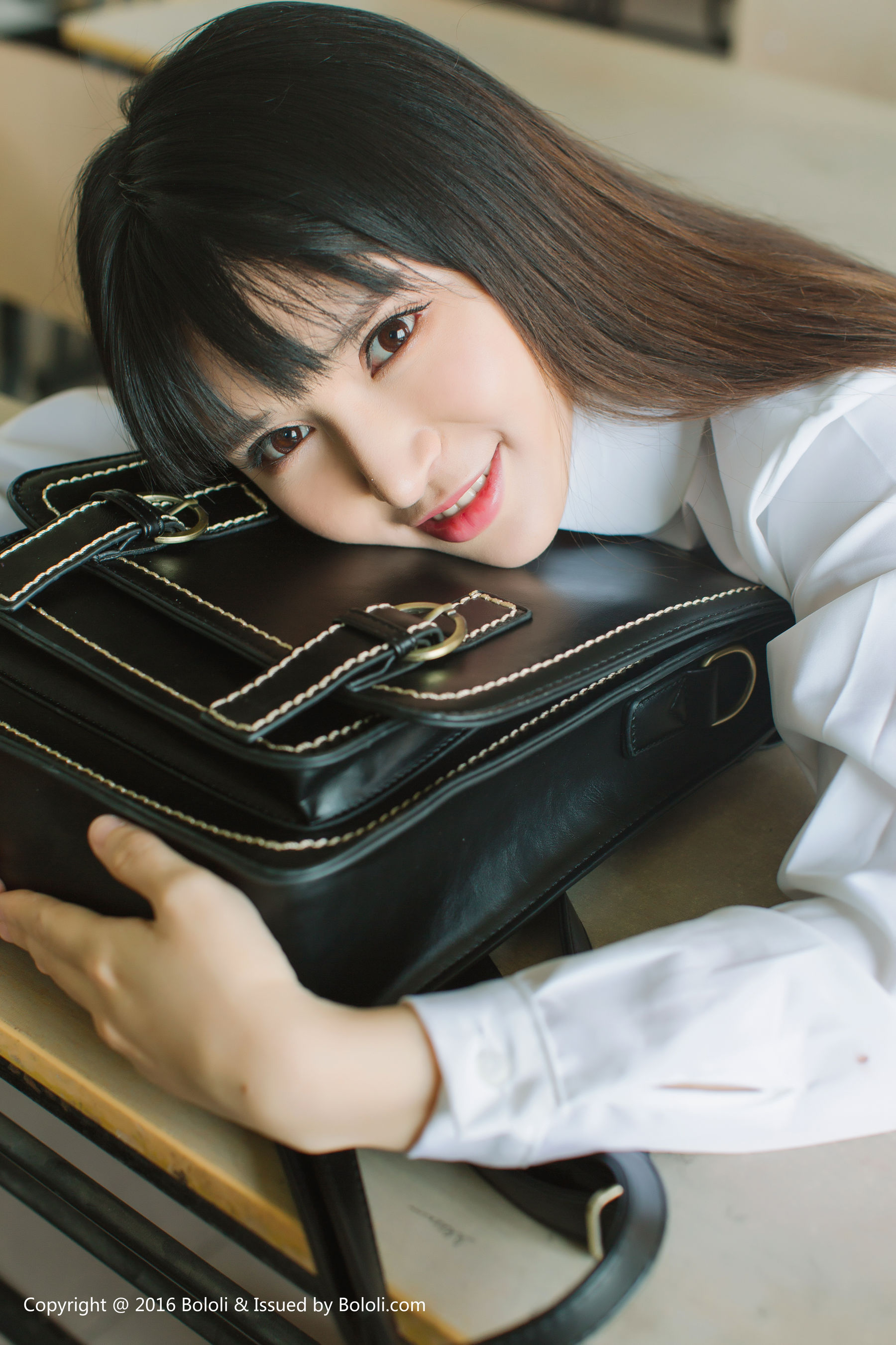 豆豆《校服女生》  KIM019-图5