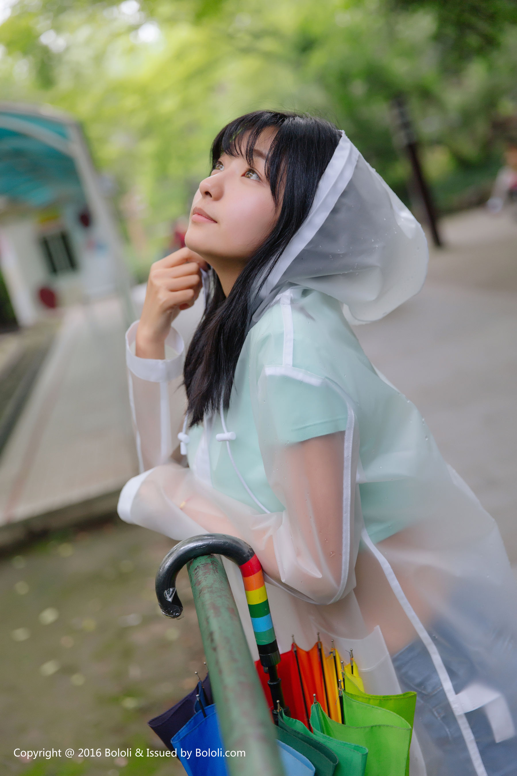 周闻《雨后漫步》  KIM021-图2