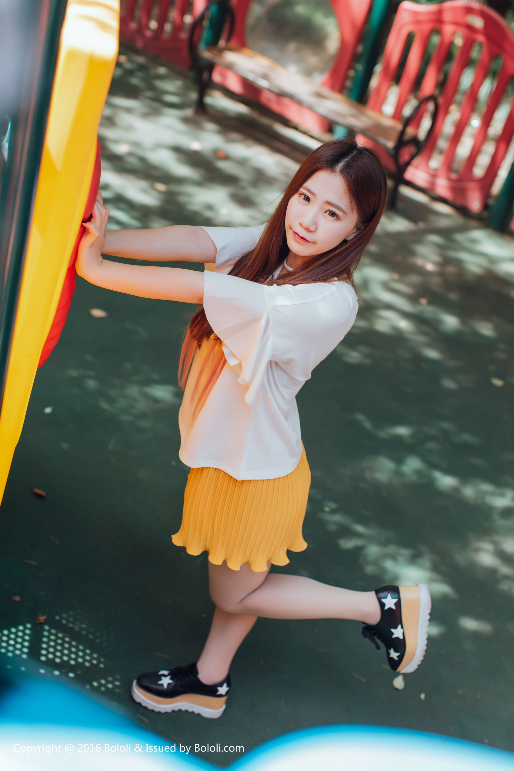 董晨莉《公园小女生》  KIM022-图5