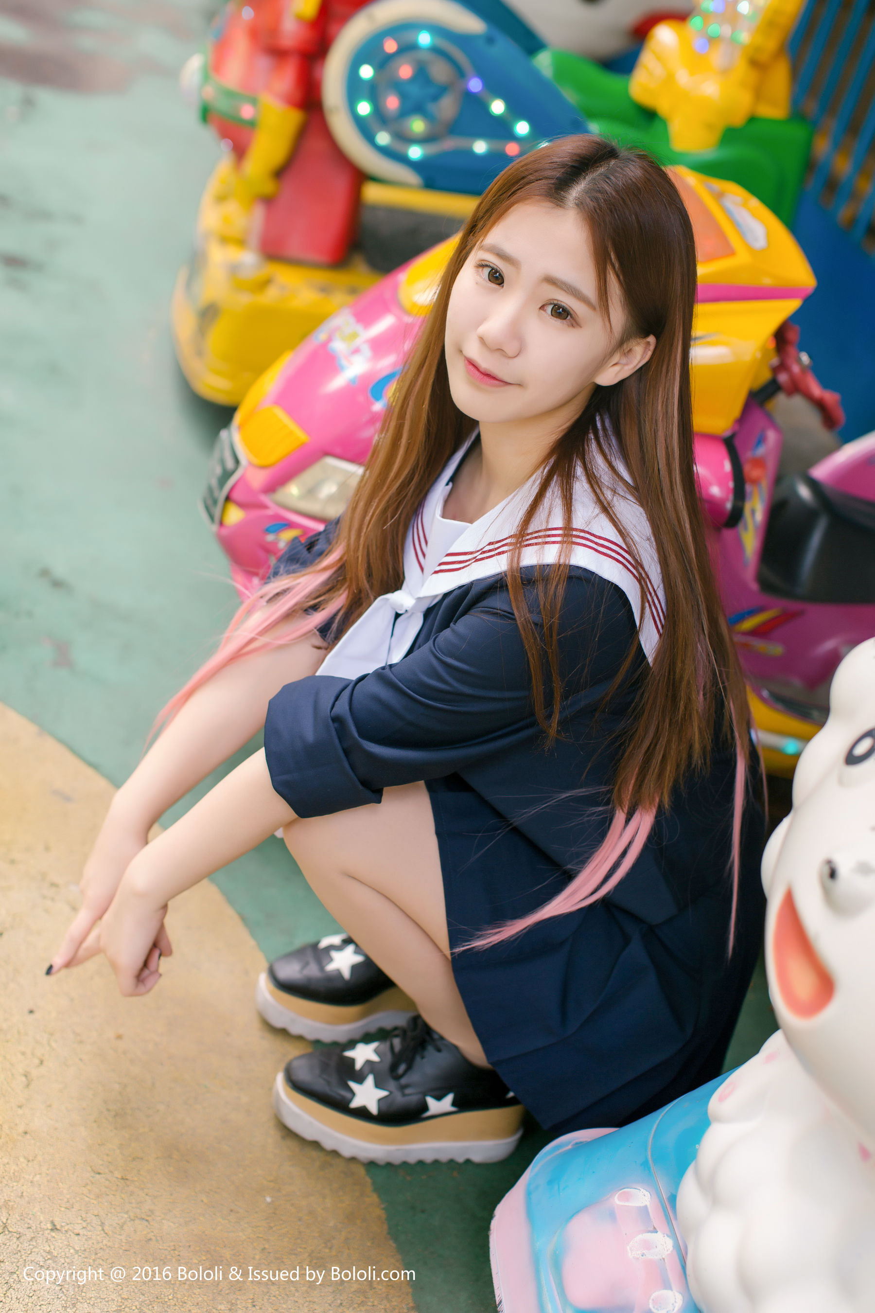 董晨莉《校花女神街拍》  KIM024-图21