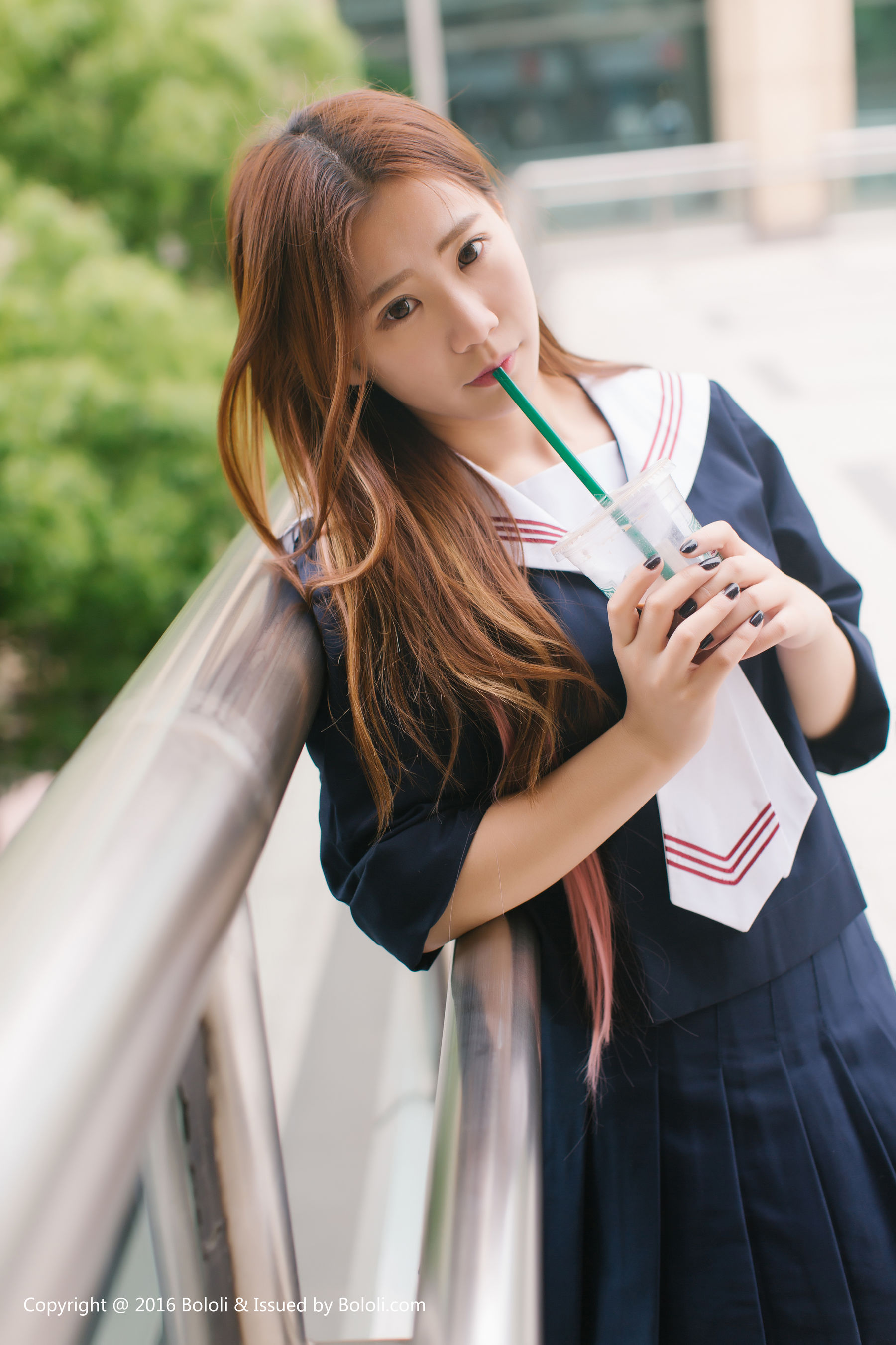 董晨莉《校花女神街拍》  KIM024-图22