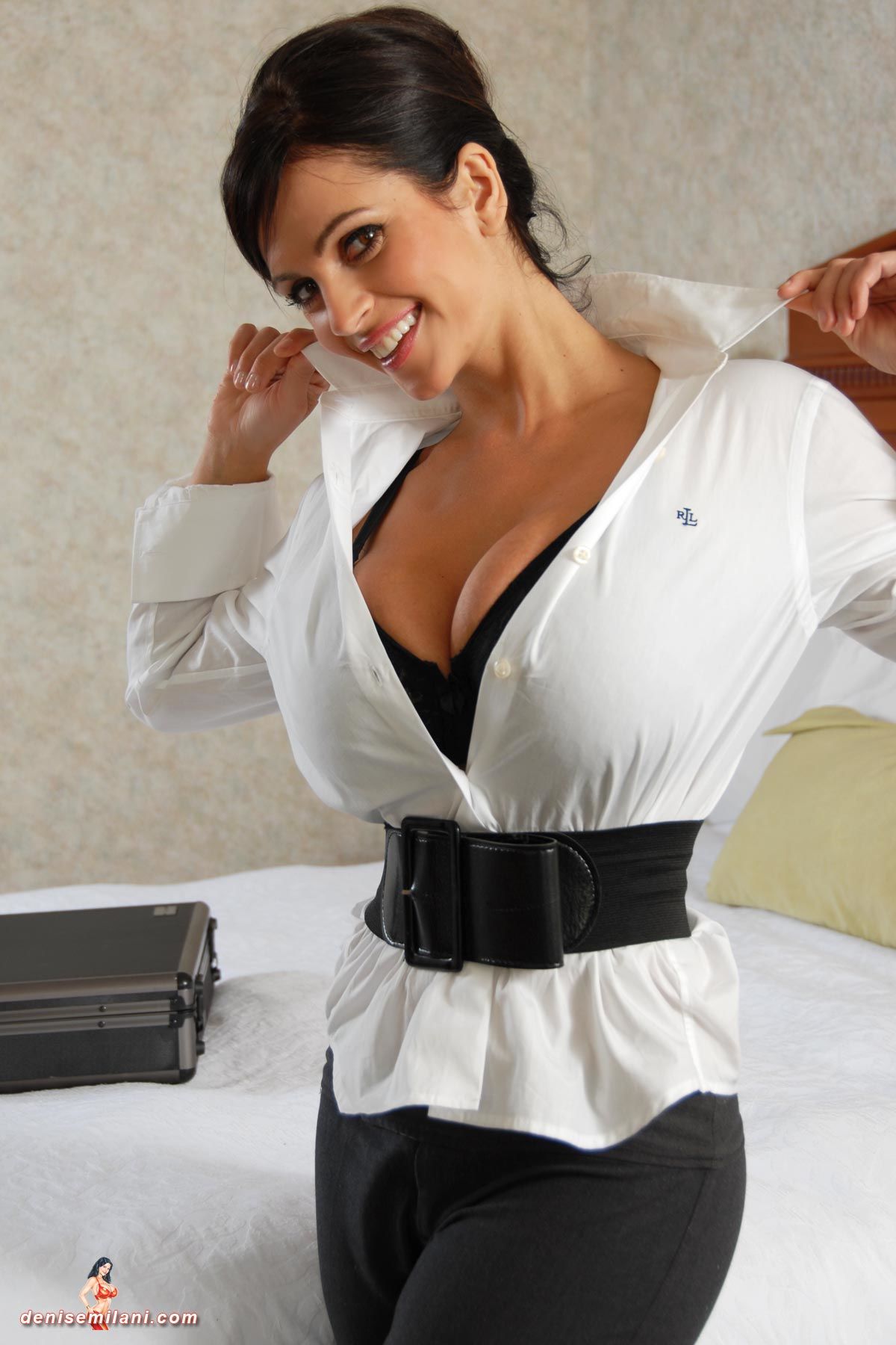 丹尼斯?米兰妮 - 巨乳OL女郎的诱惑-图7