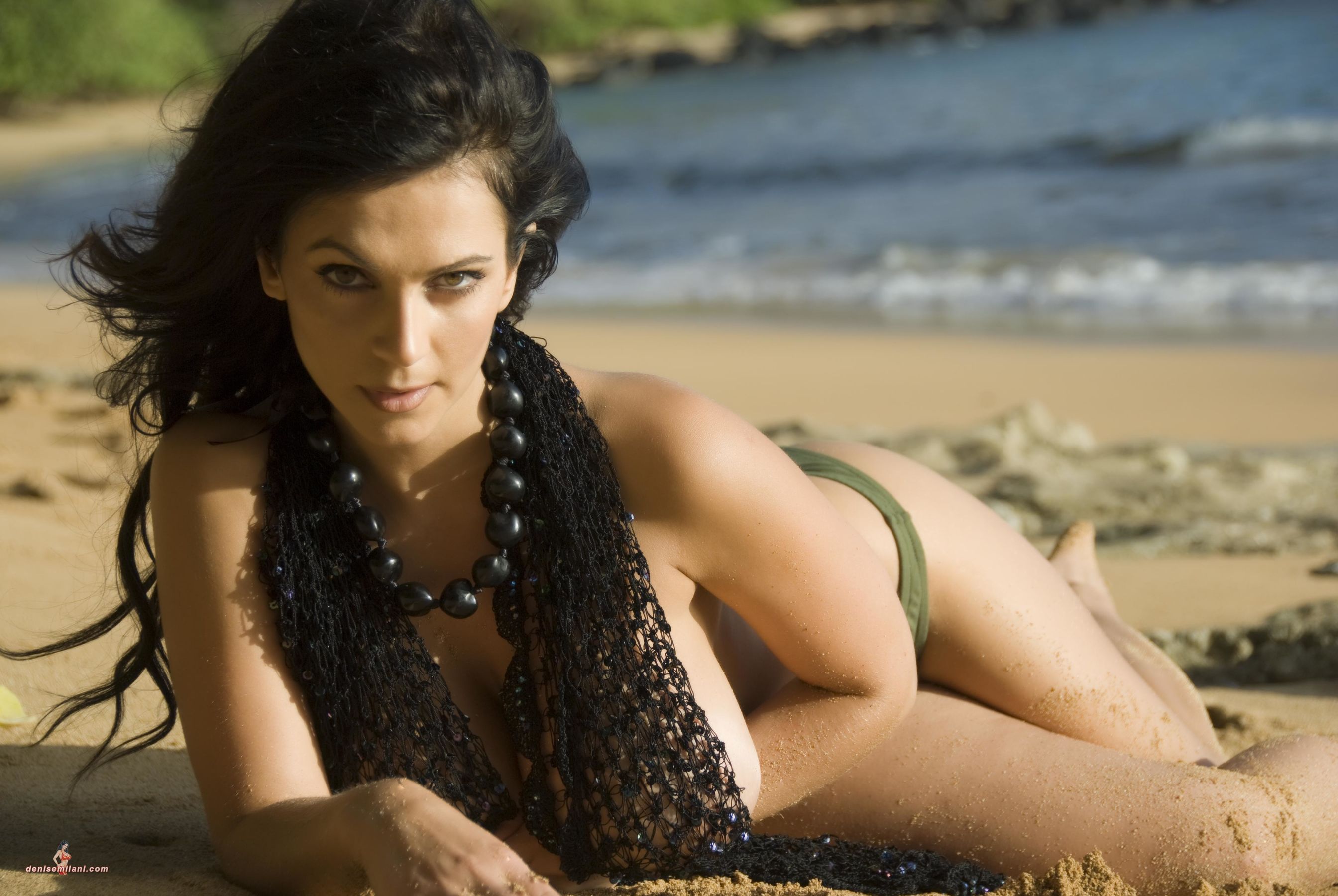 丹尼斯?米兰妮 - 海边沙滩巨乳尤物-图19