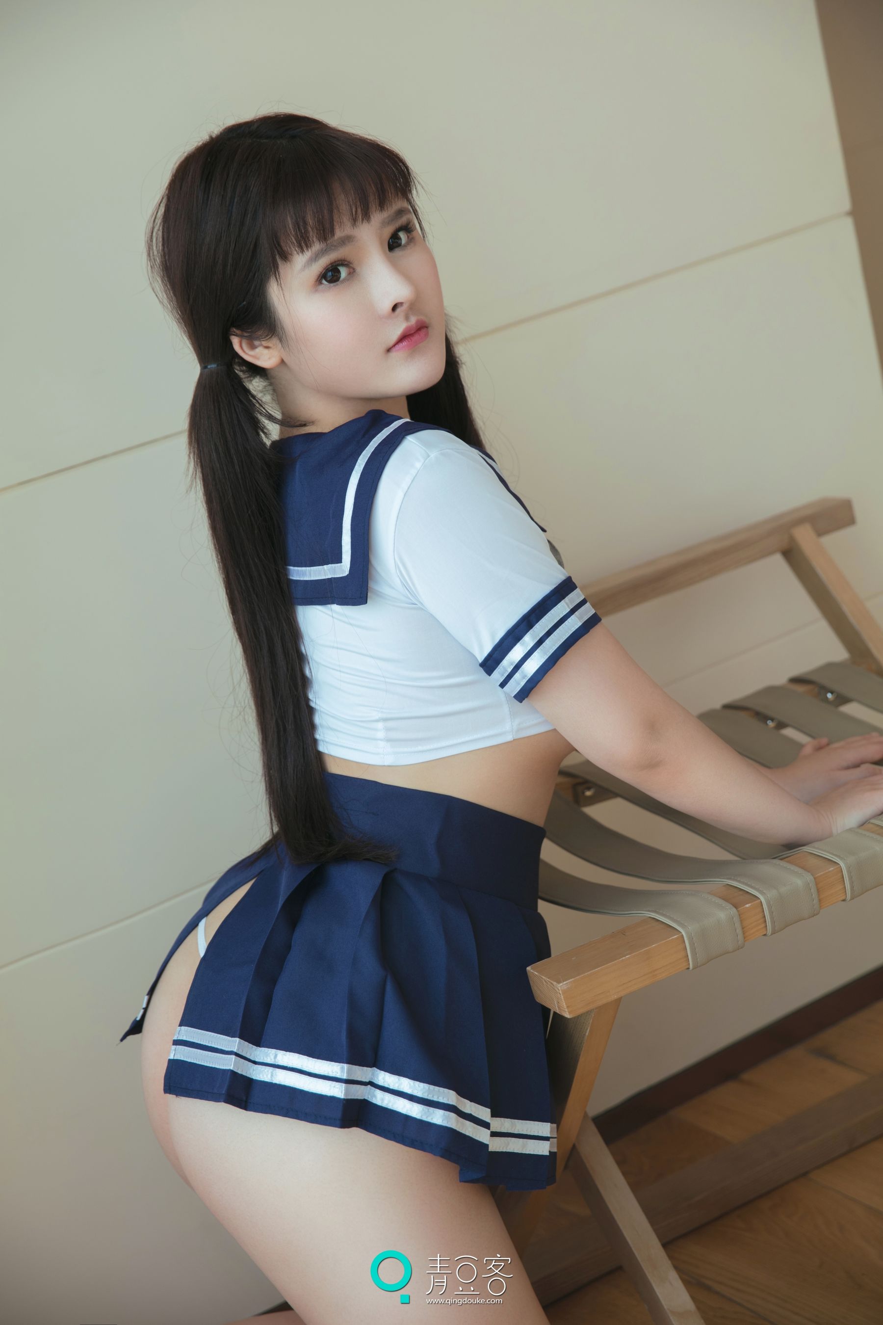 杨漫妮《性感大胸少女》-图18