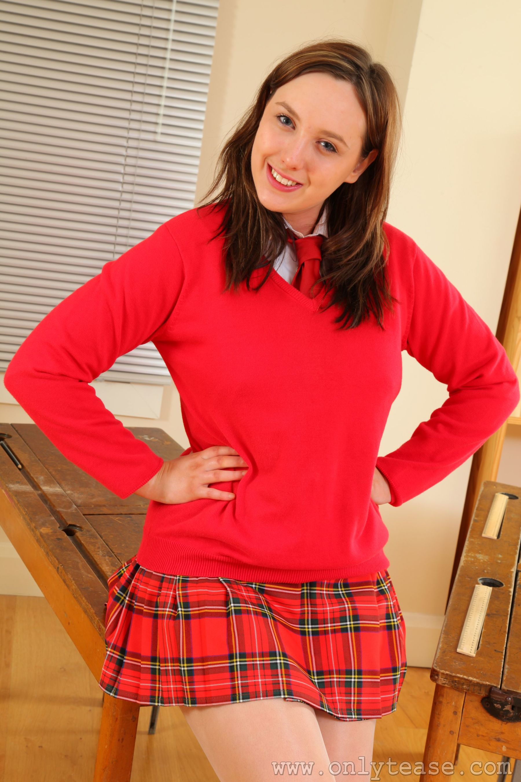 Eve《欧美白丝学生妹》-图17