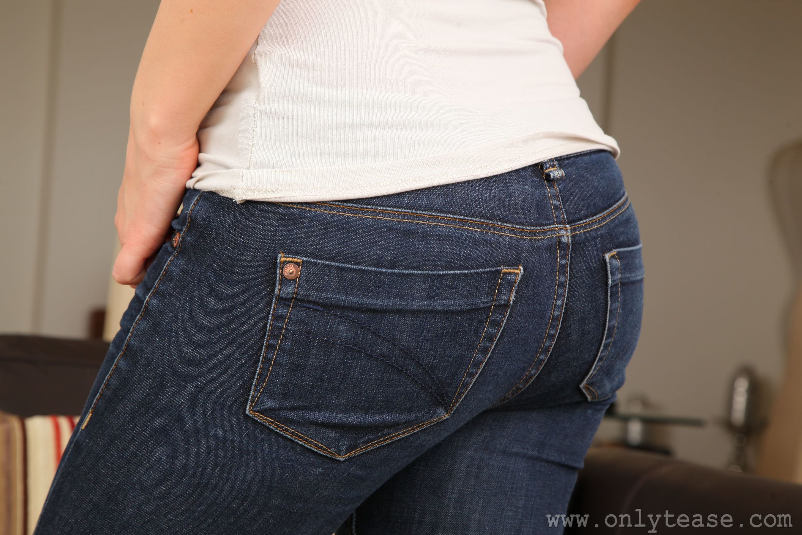 Anastasia 牛仔紧身裤-图13