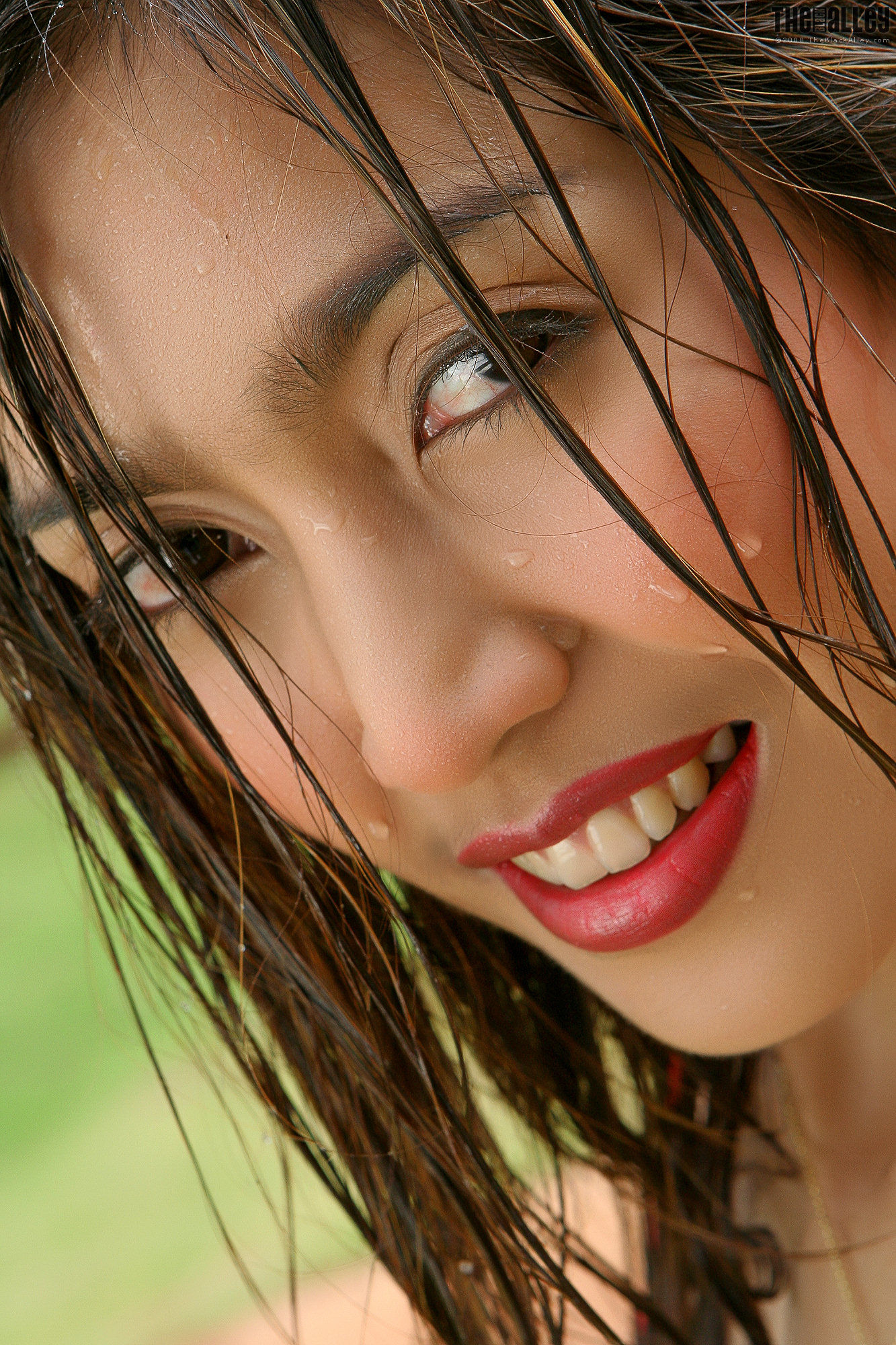 Grace Fernando 牛仔裤+衬衫湿身-图18