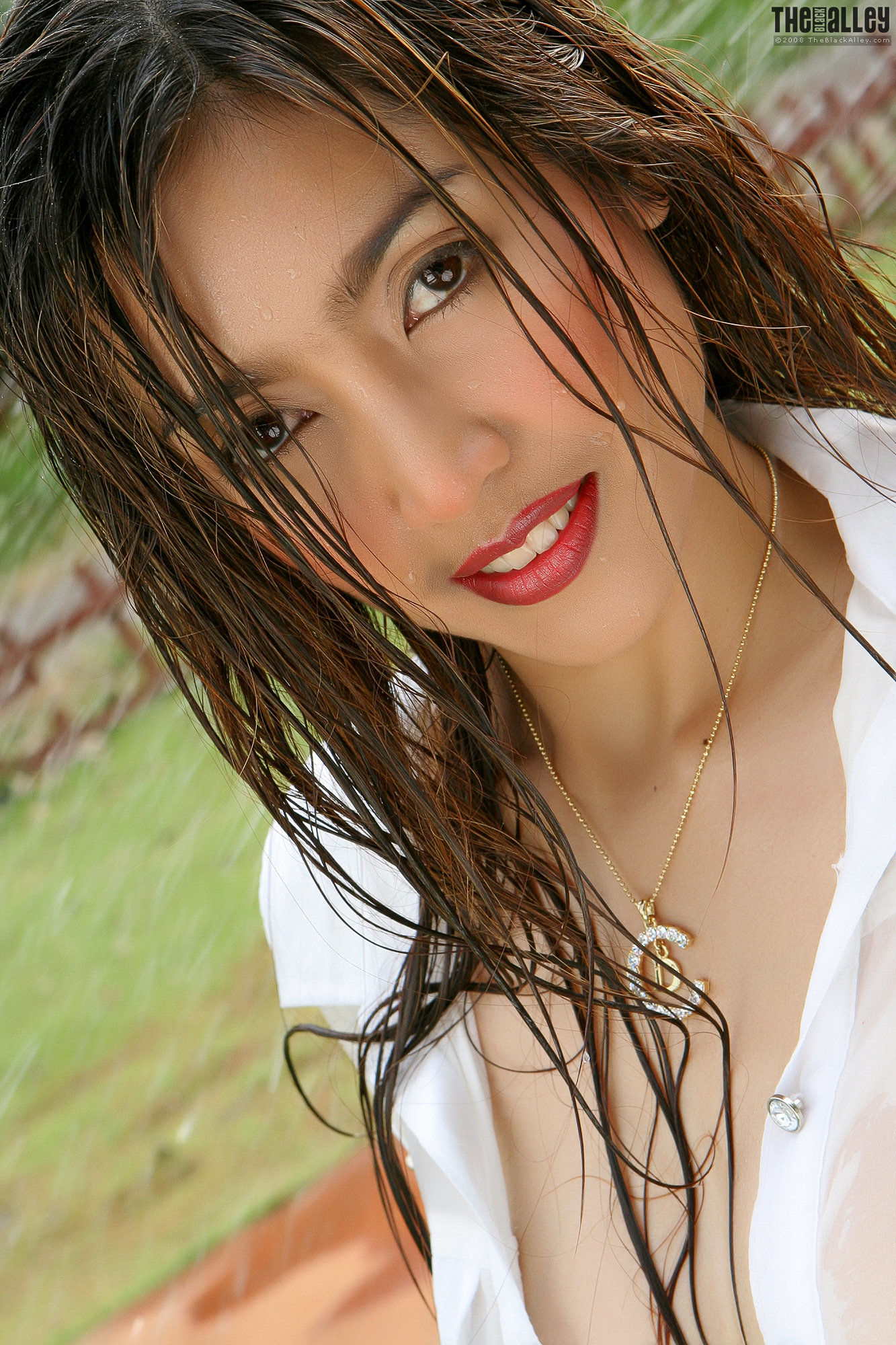 Grace Fernando 牛仔裤+衬衫湿身-图19