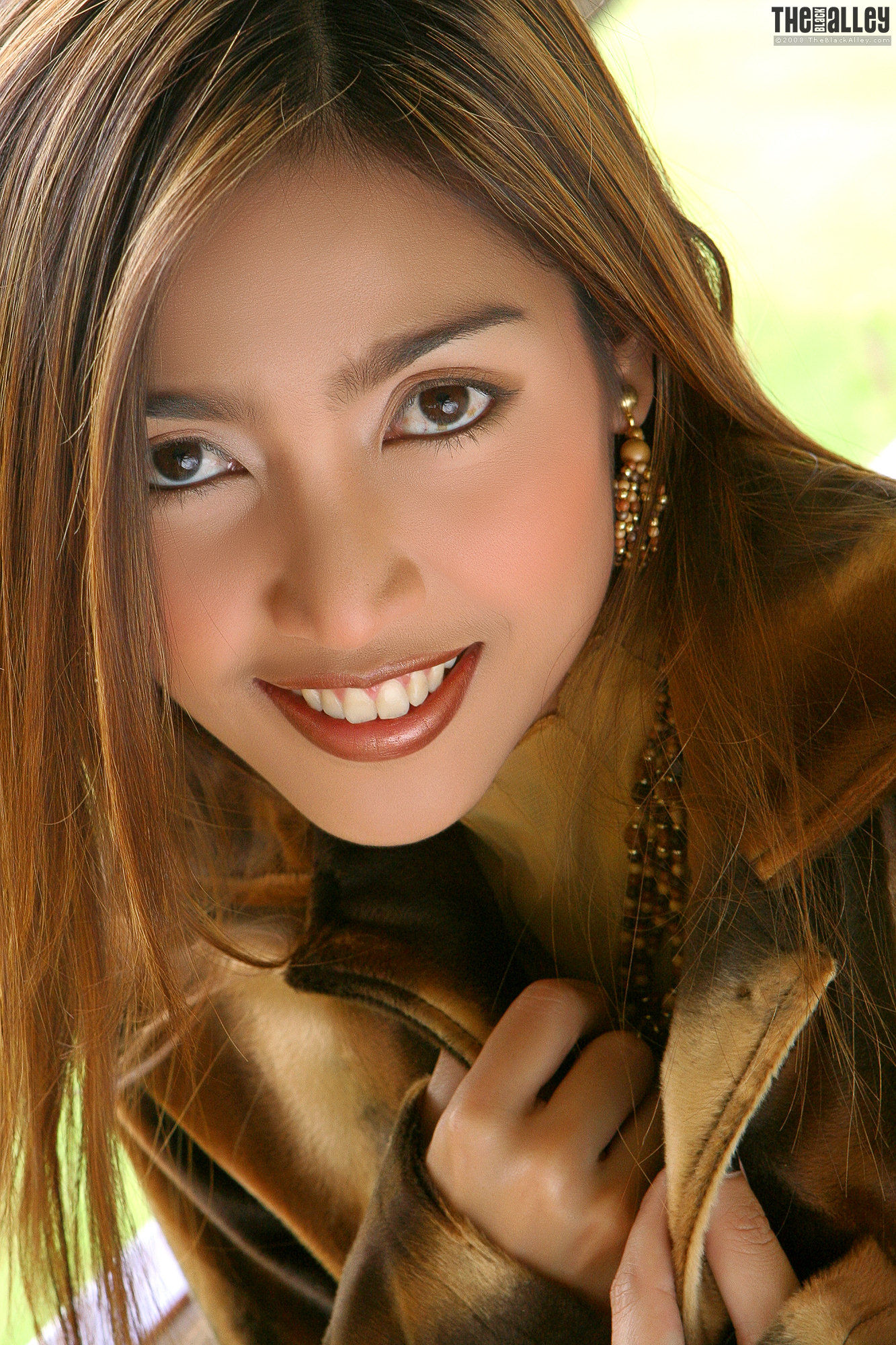 Grace Fernando 风衣女郎-图5