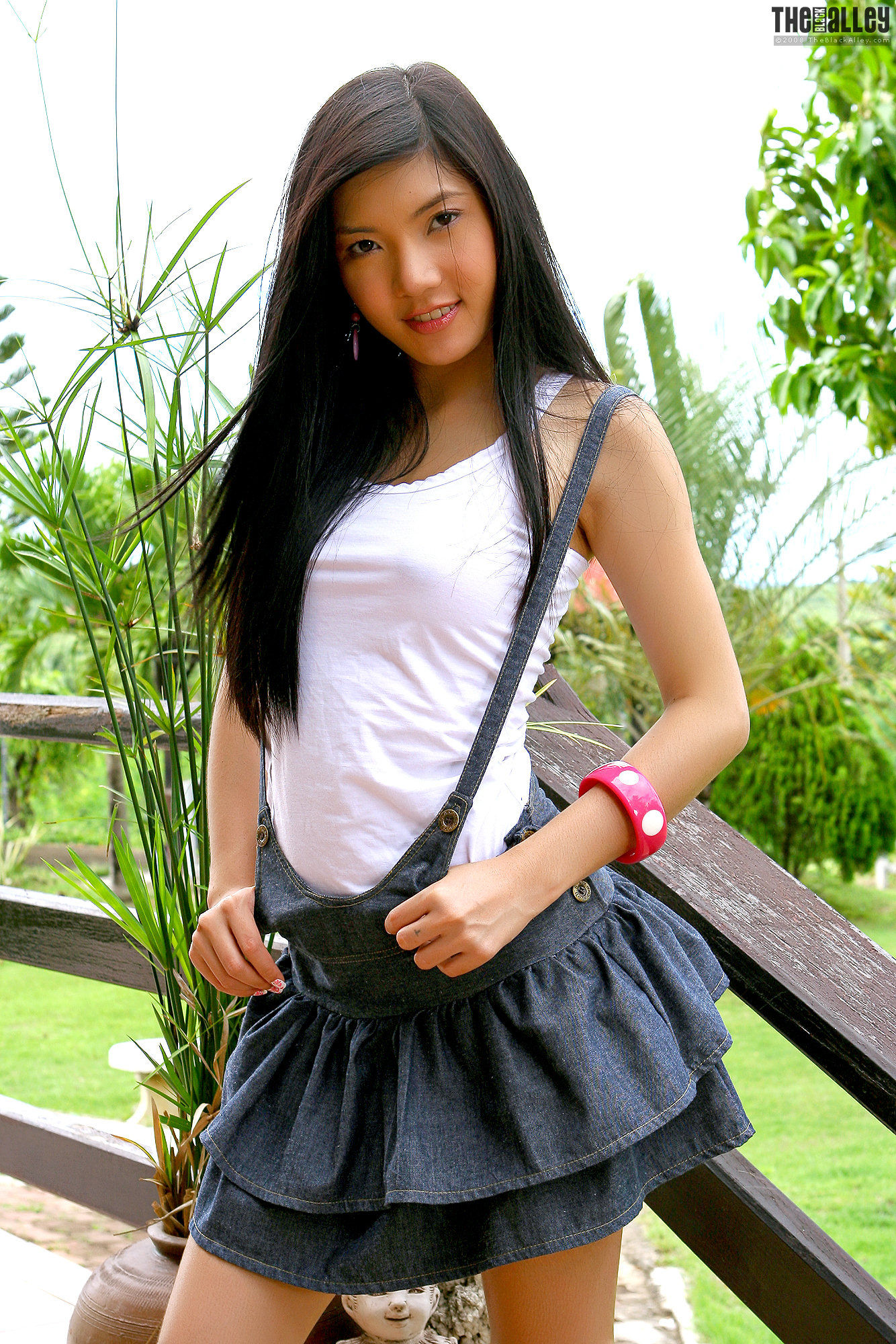 Vanessa Tang 吊带牛仔裙妹子-图30