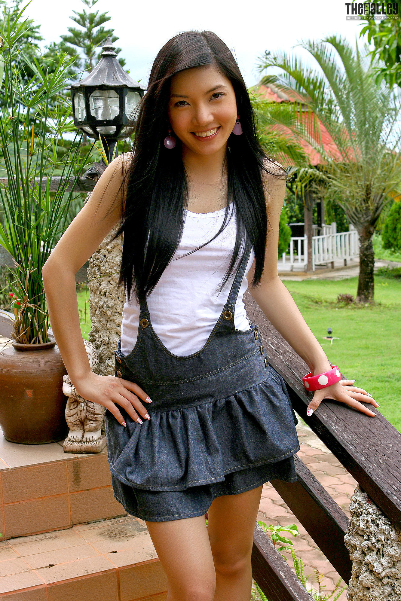 Vanessa Tang 吊带牛仔裙妹子-图4