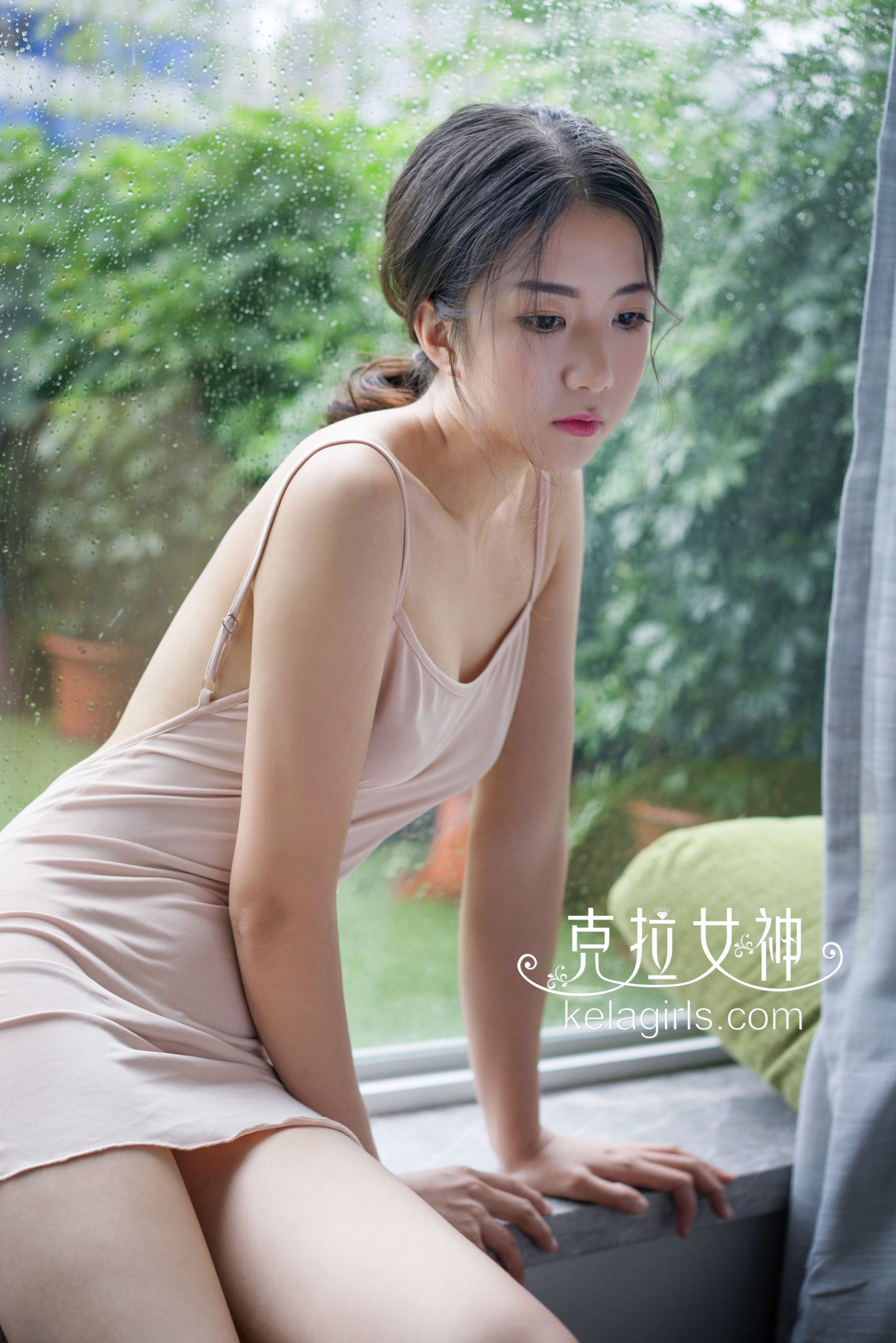 宁宁《居家学妹》-图2