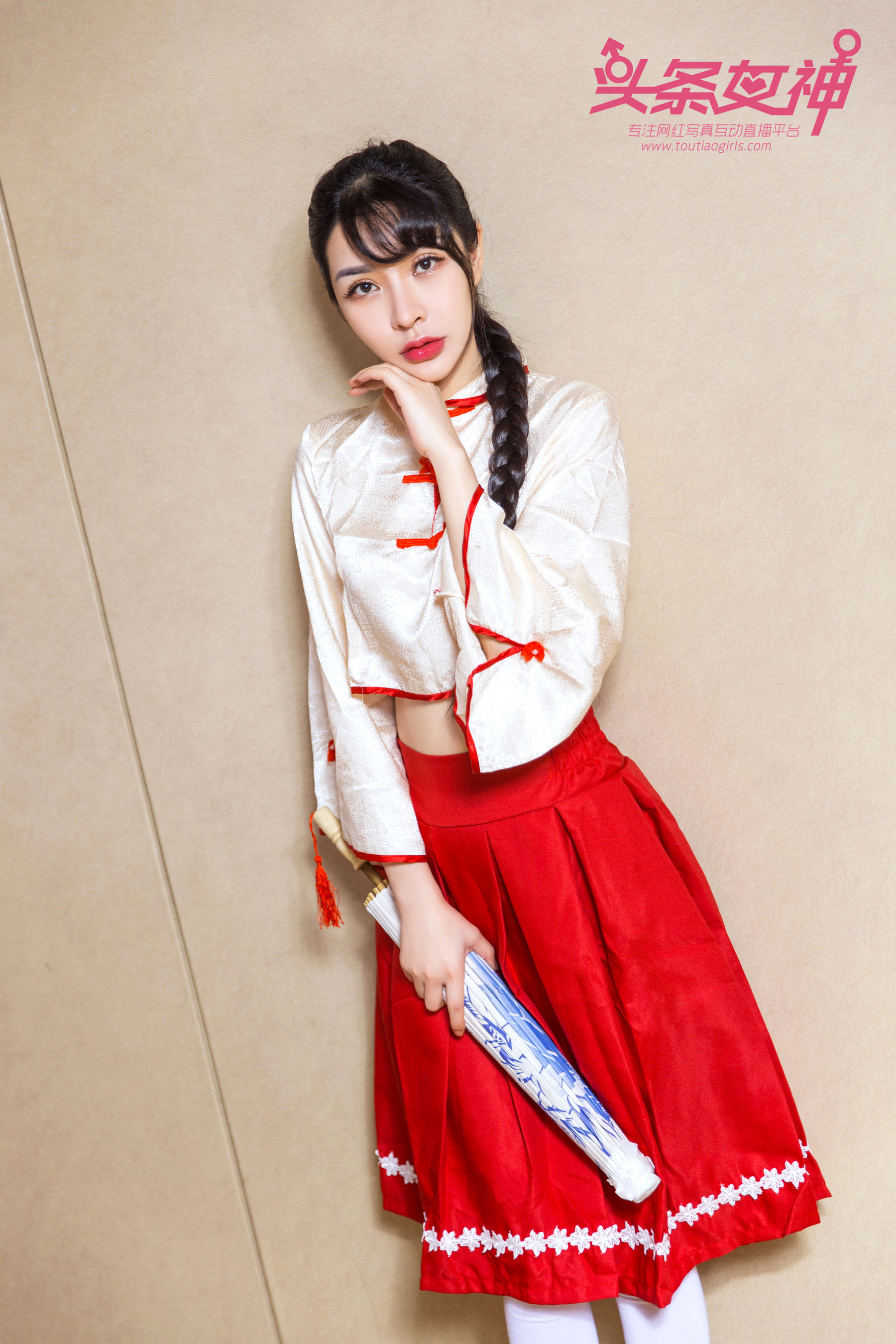 Baby《民国偶像美少女》-图1