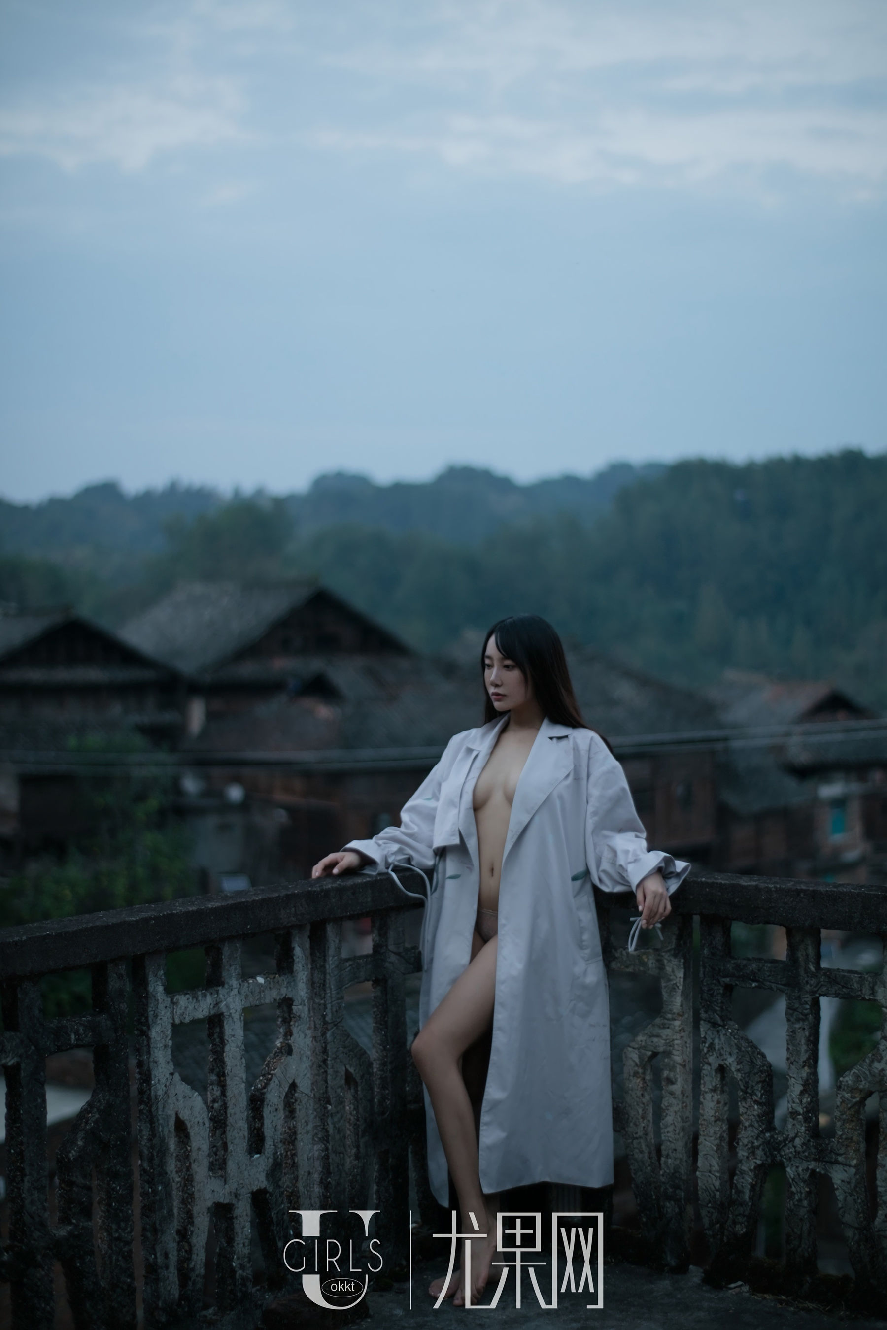 何嘉颖《山野中的精灵》  U318-图60