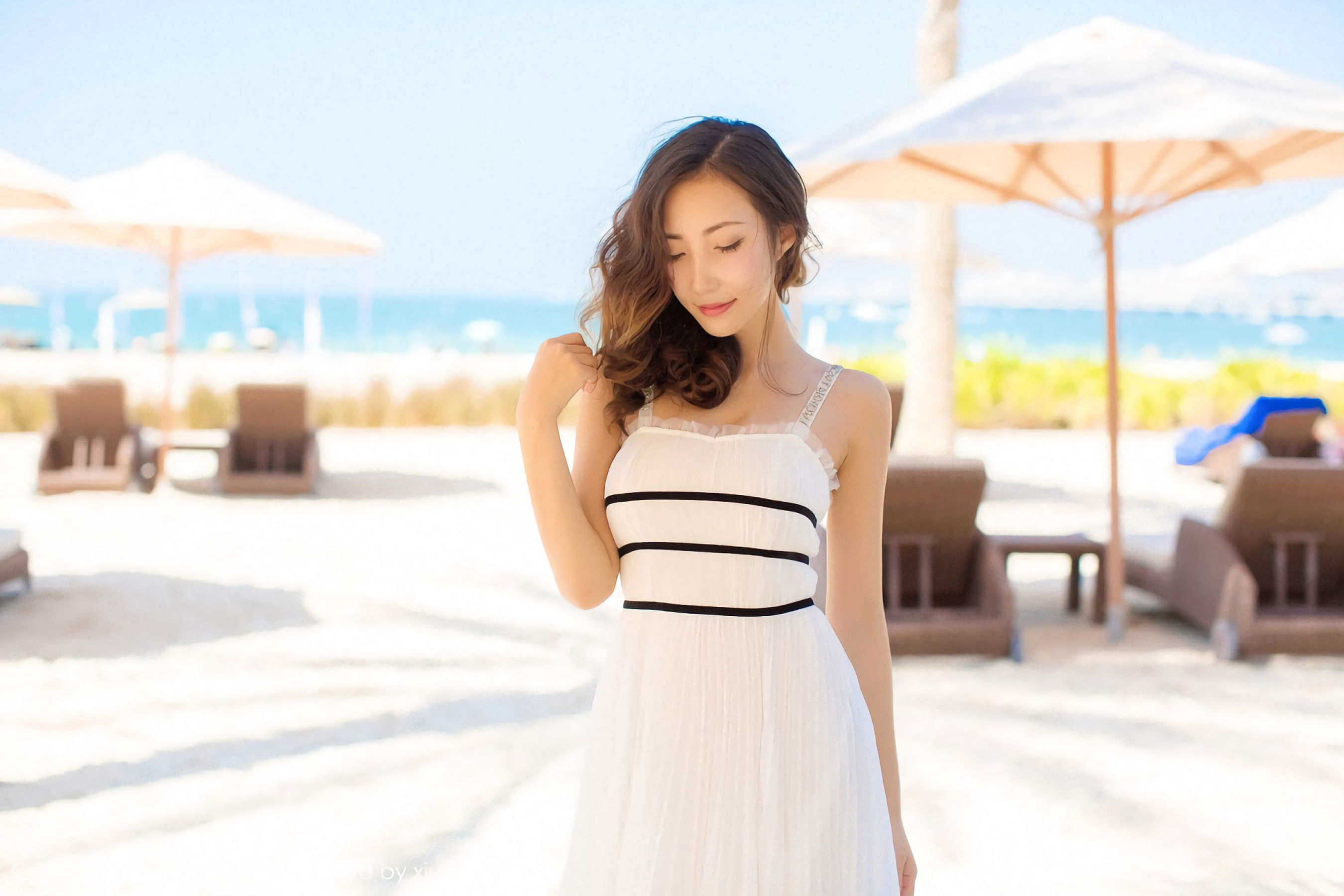 Yumi-尤美《迪拜旅拍 沙滩女神》  Vol.078-图32