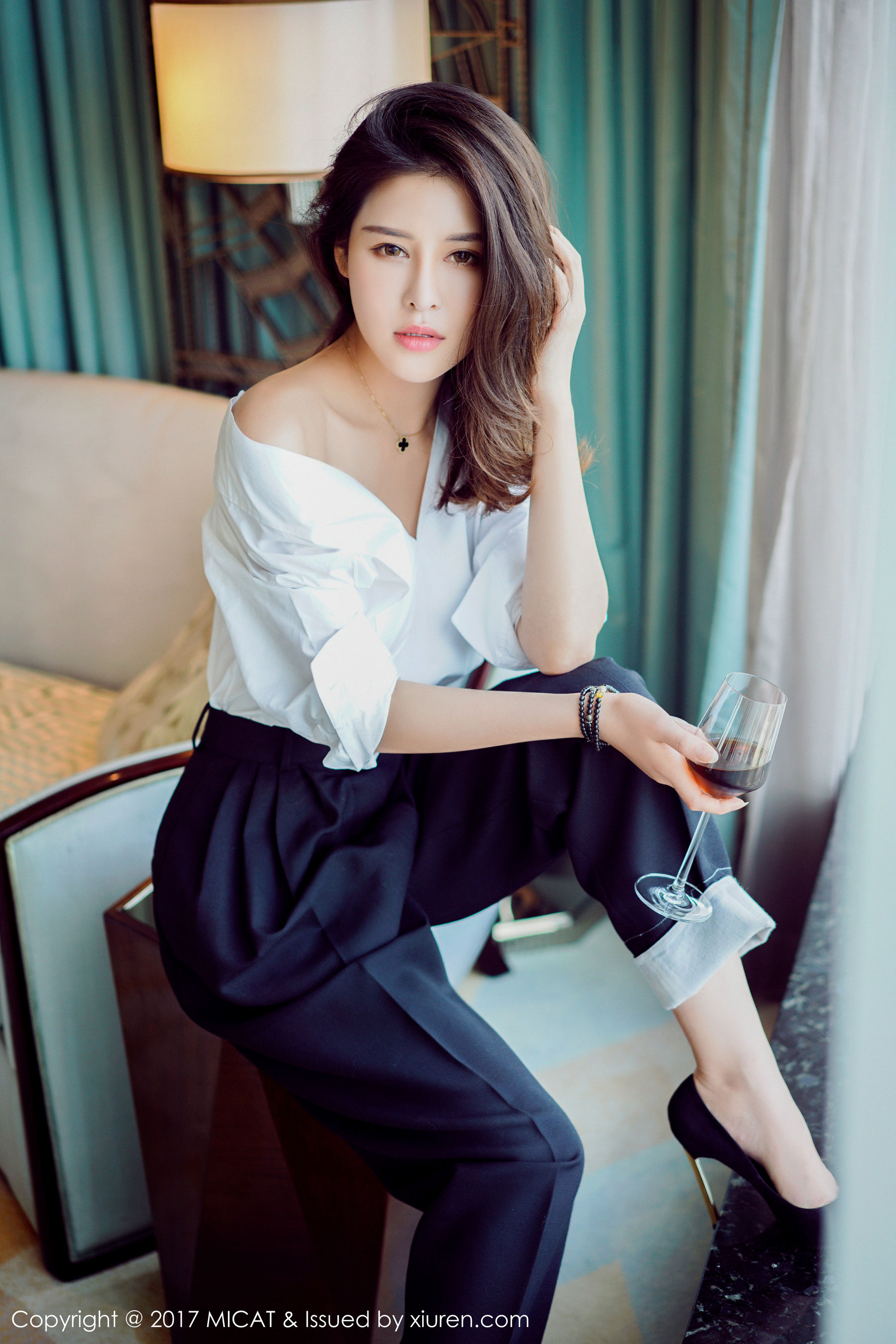叶佳颐《美腿+浴室系列》  Vol.030-图3