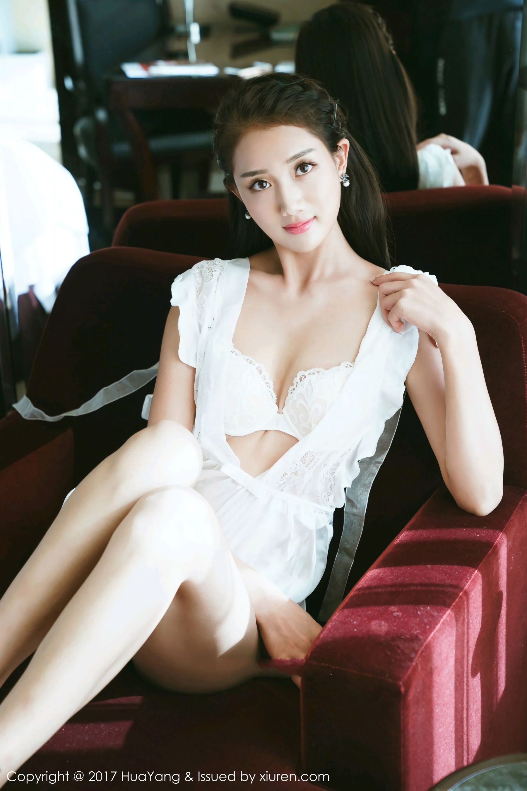 晴儿Anne《五官精致颜值清新秀丽》  Vol.009-图2