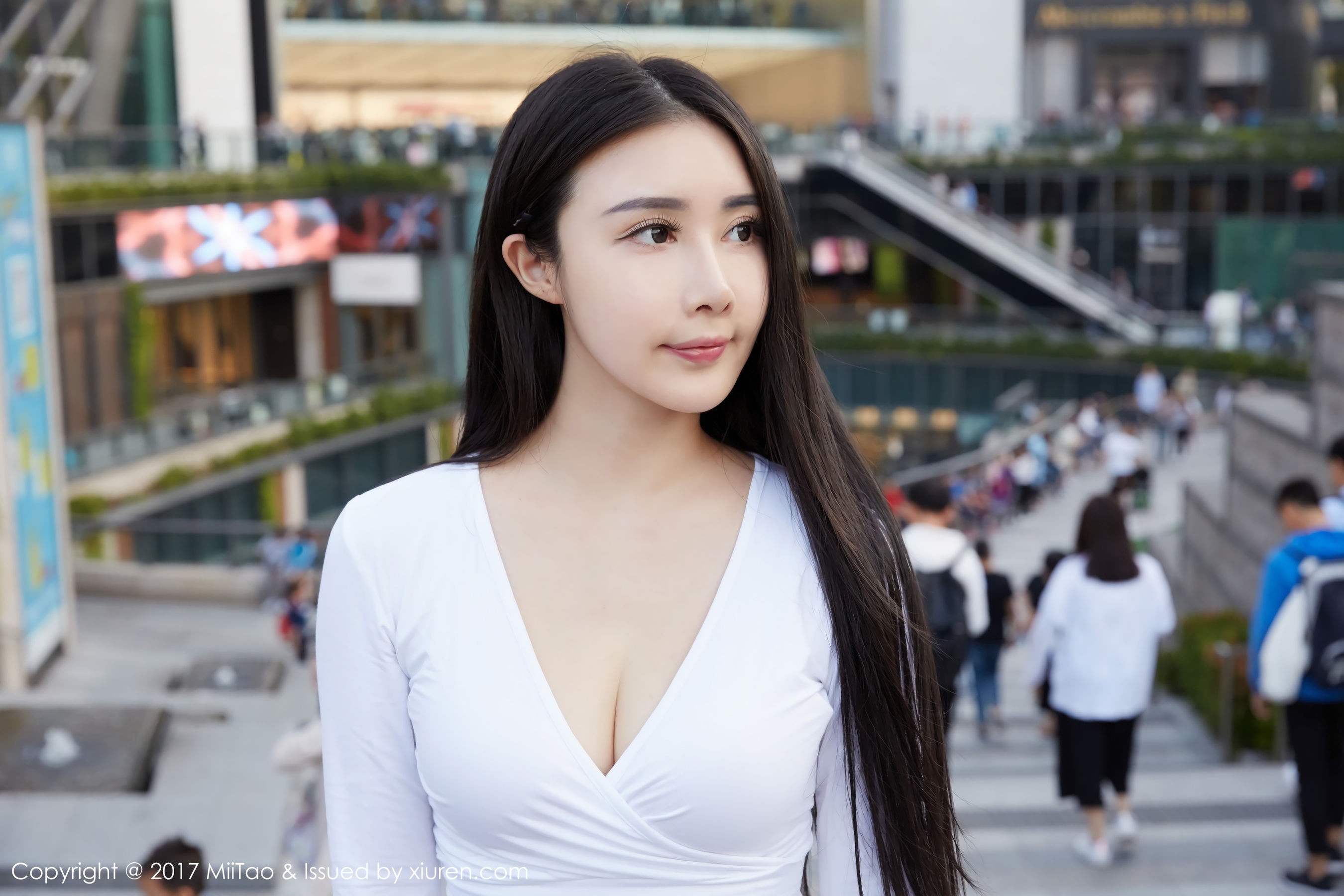 萱萱Cecilia《牛仔女神+街拍》  Vol.084-图10