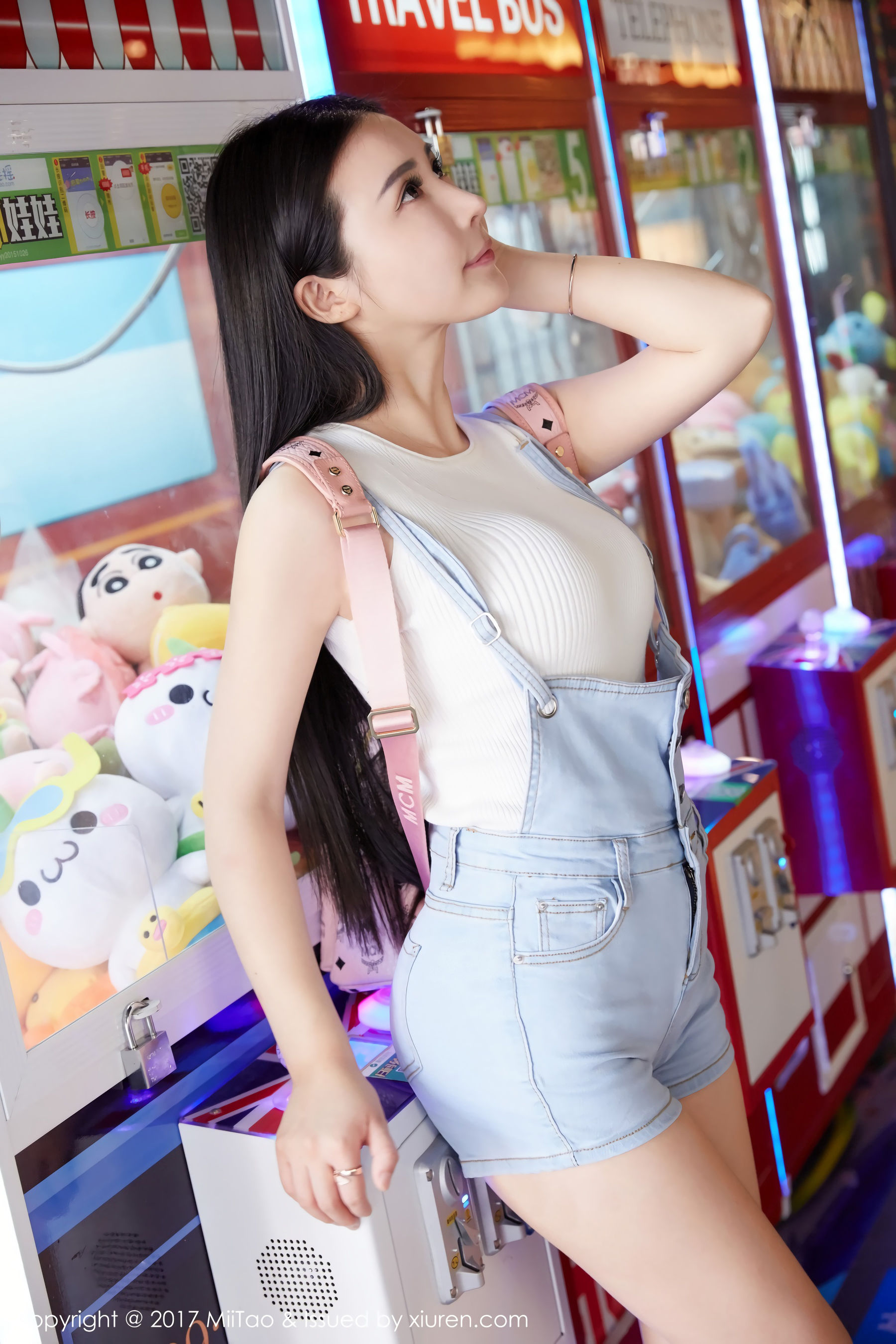 萱萱Cecilia《牛仔女神+街拍》  Vol.084-图1