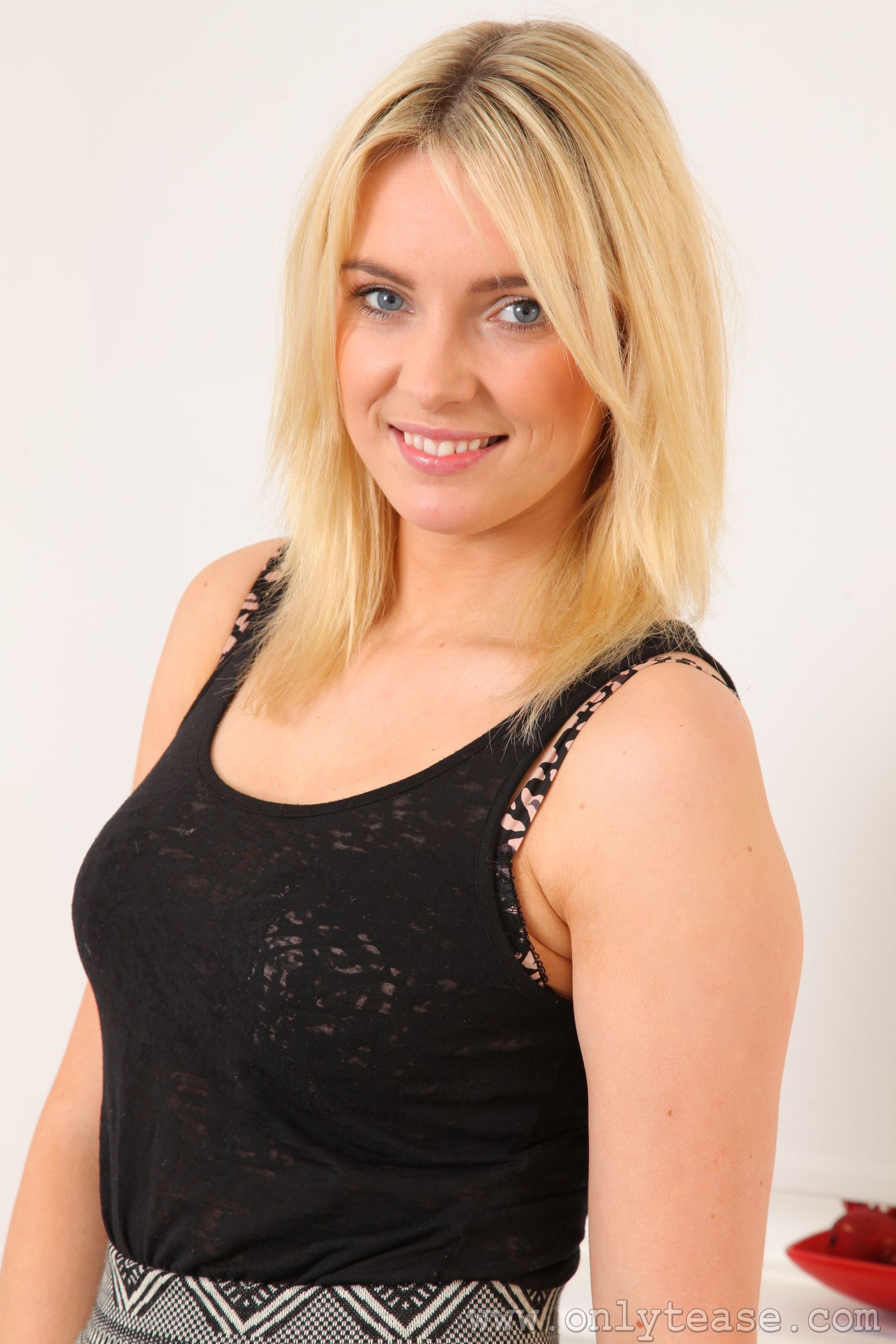 Stacey M《套裙+黑丝高跟》-图4