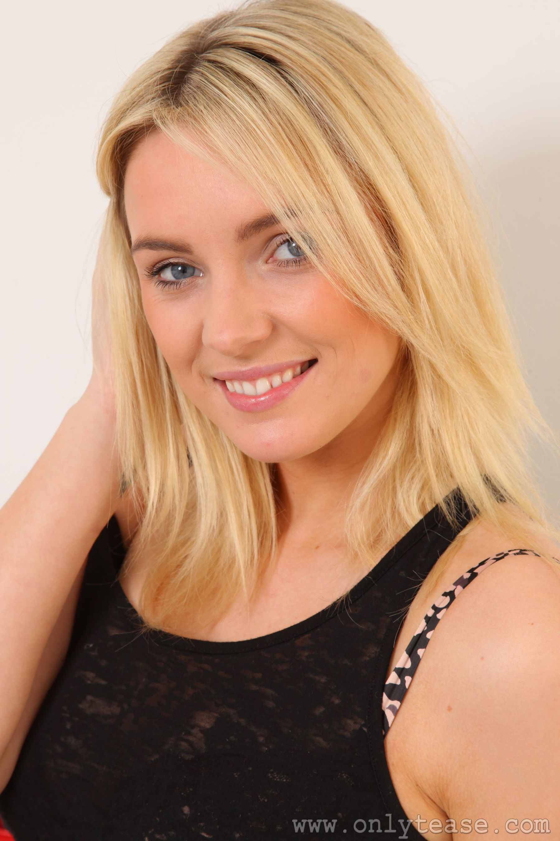 Stacey M《套裙+黑丝高跟》-图64