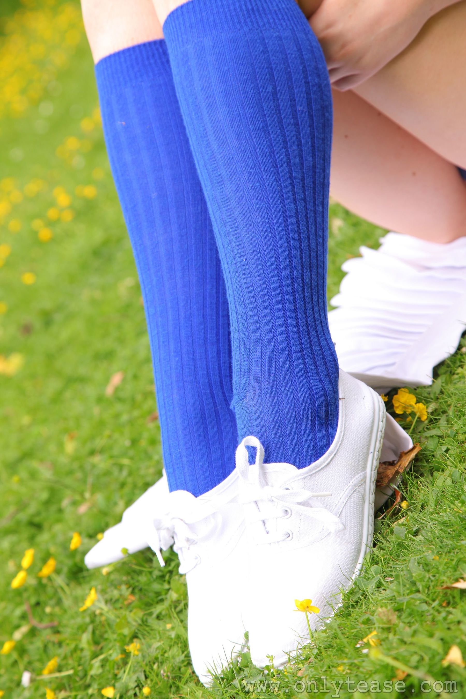 Sam G(Nelly)《高尔夫金发少女外拍》-图53