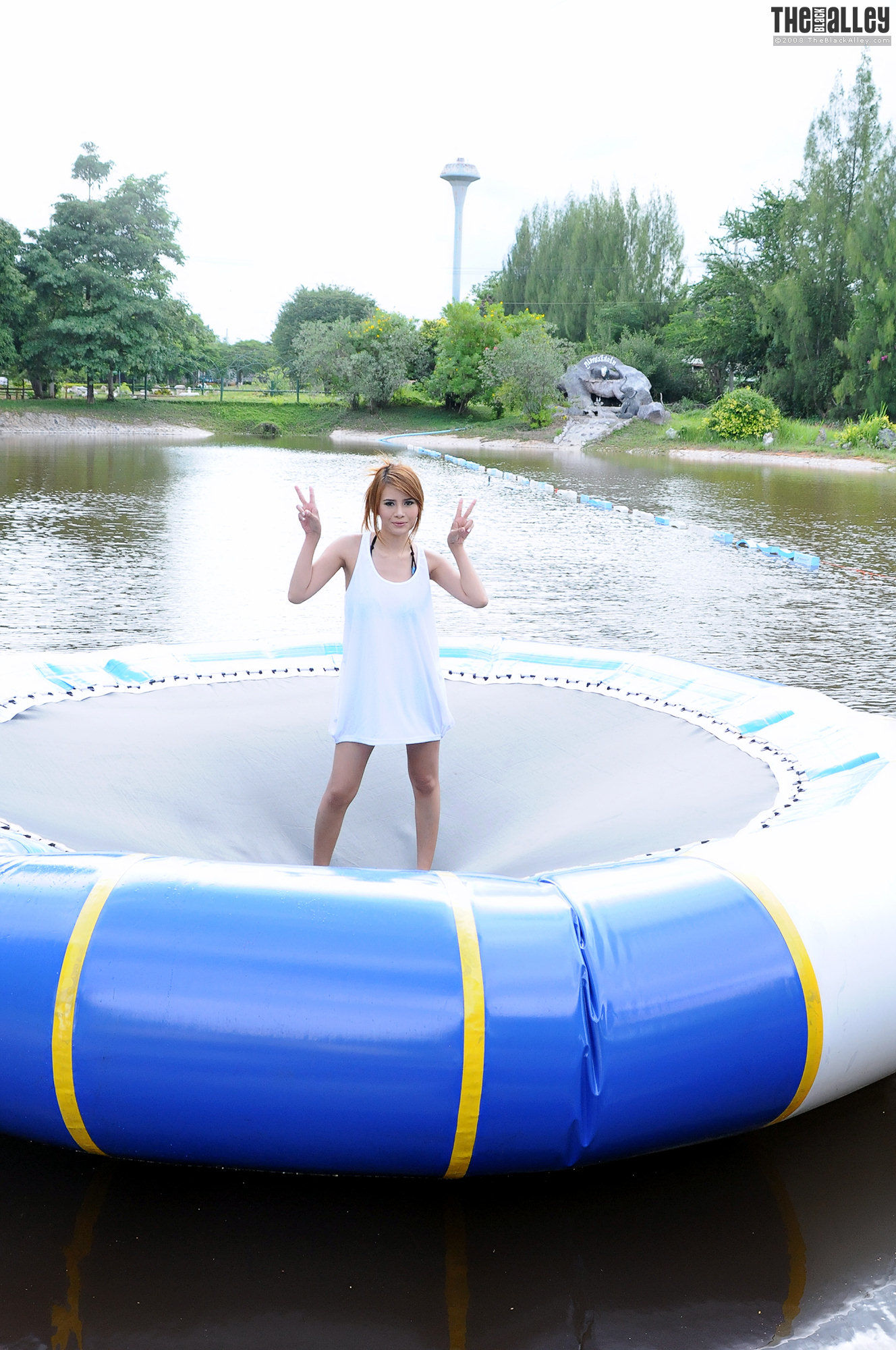 Kathy Cheow《小背心+比基尼》-图5