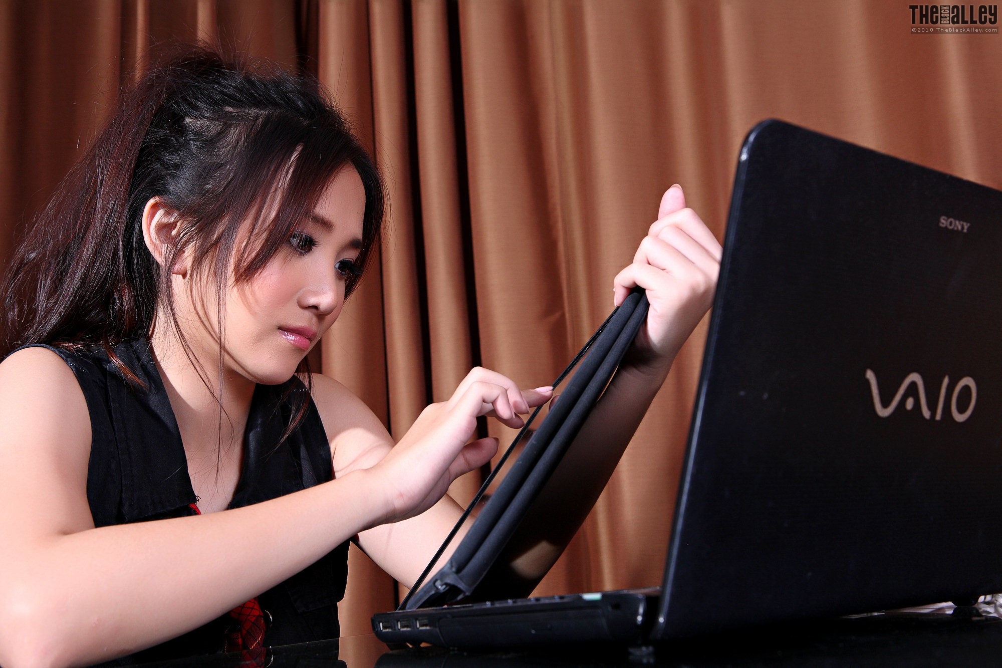 Lolita Cheng张慧敏《办公室少女诱惑》-图7