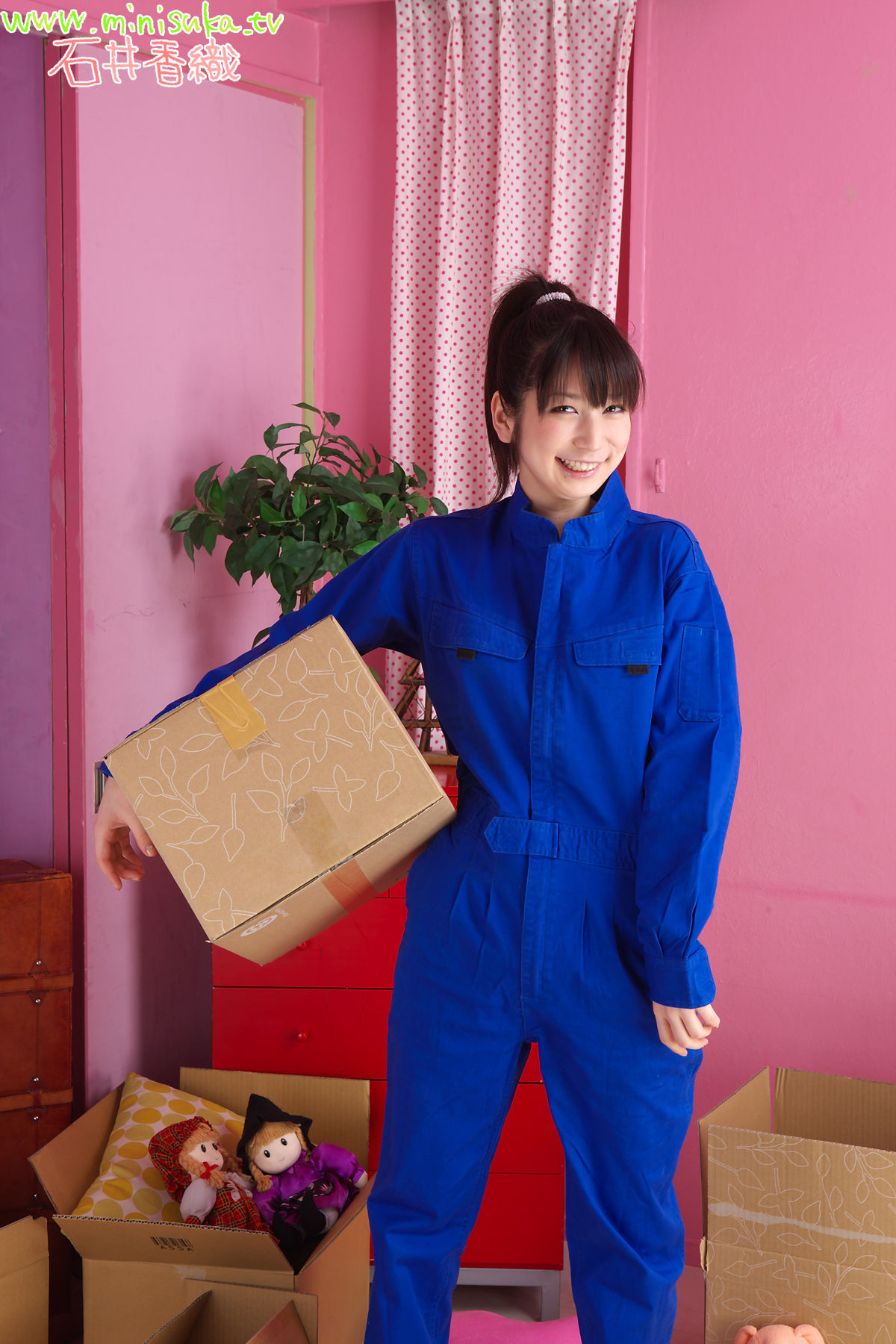 Kaori Ishii 石井香織《运动服少女》-图1