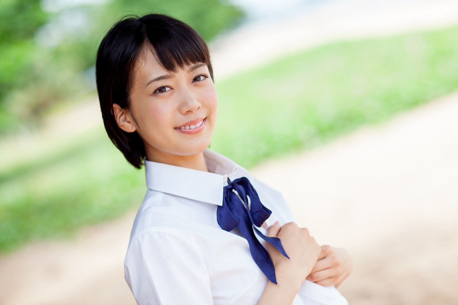 西野小春《海边校服+高叉泳装》-图14