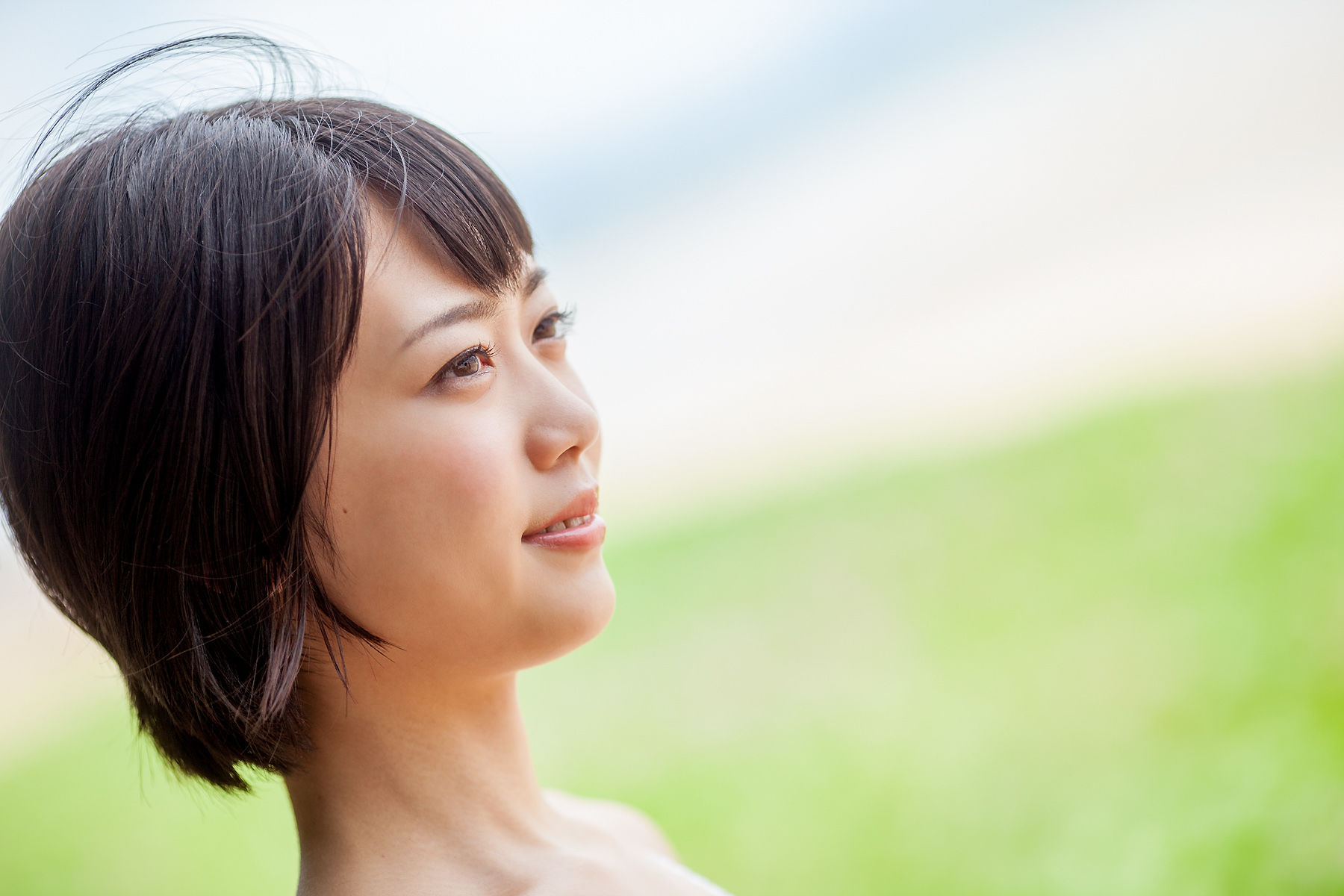 西野小春《海边校服+高叉泳装》-图32