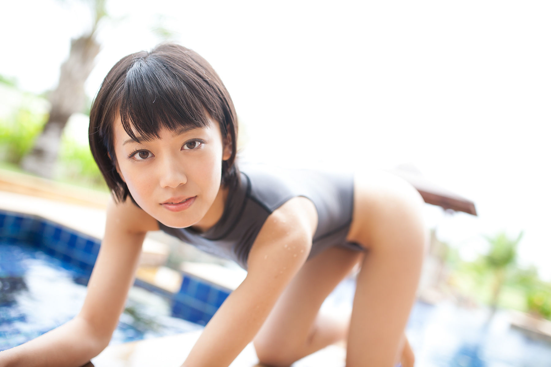 西野小春《海边校服+高叉泳装》-图64