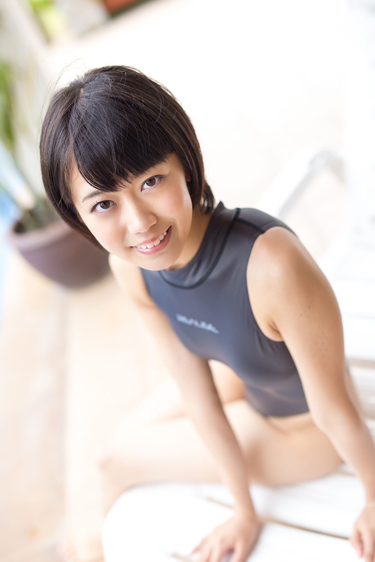 西野小春《海边校服+高叉泳装》-图80