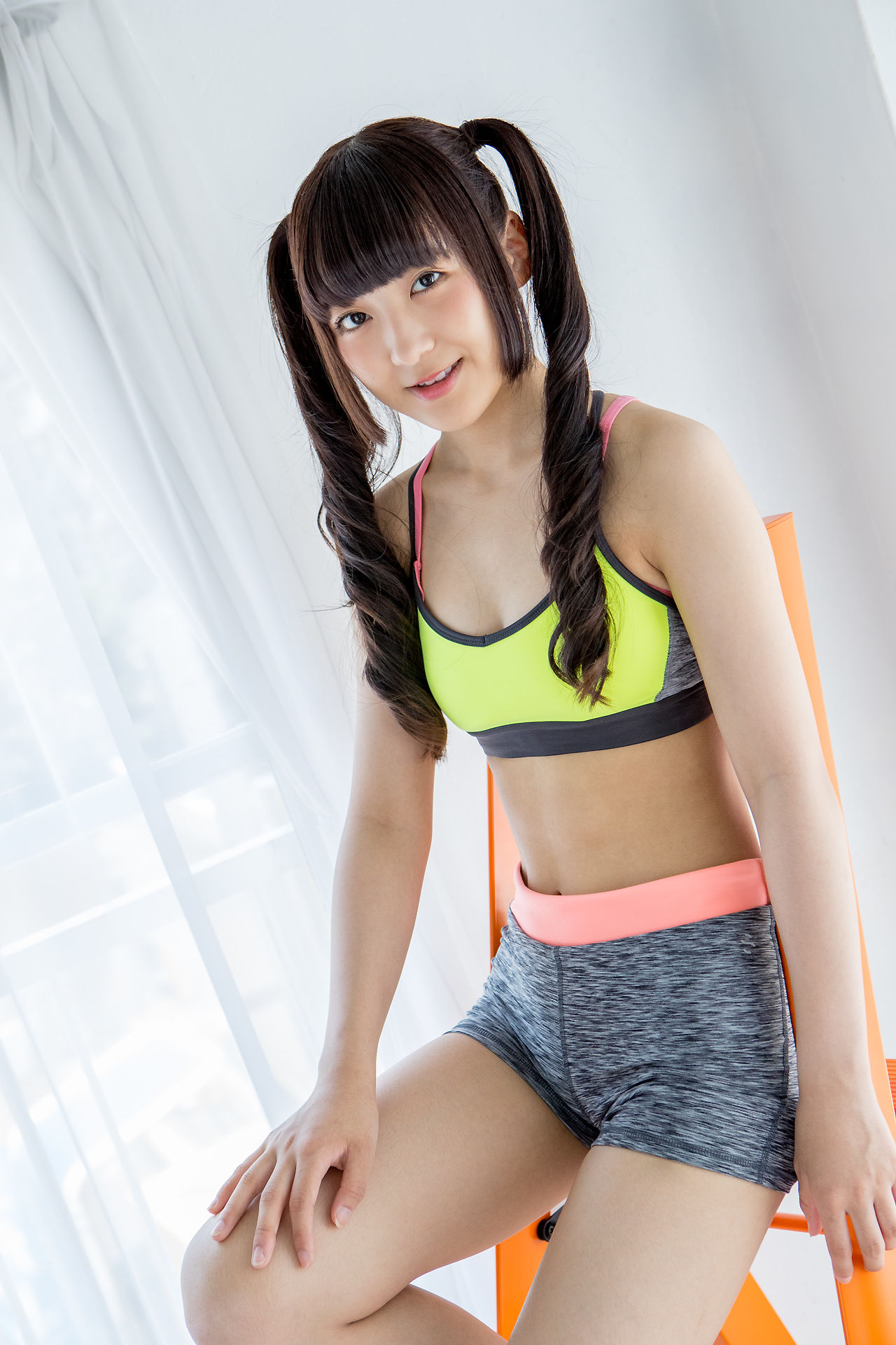 高梨あい《双马尾健身+背心系列》-图17