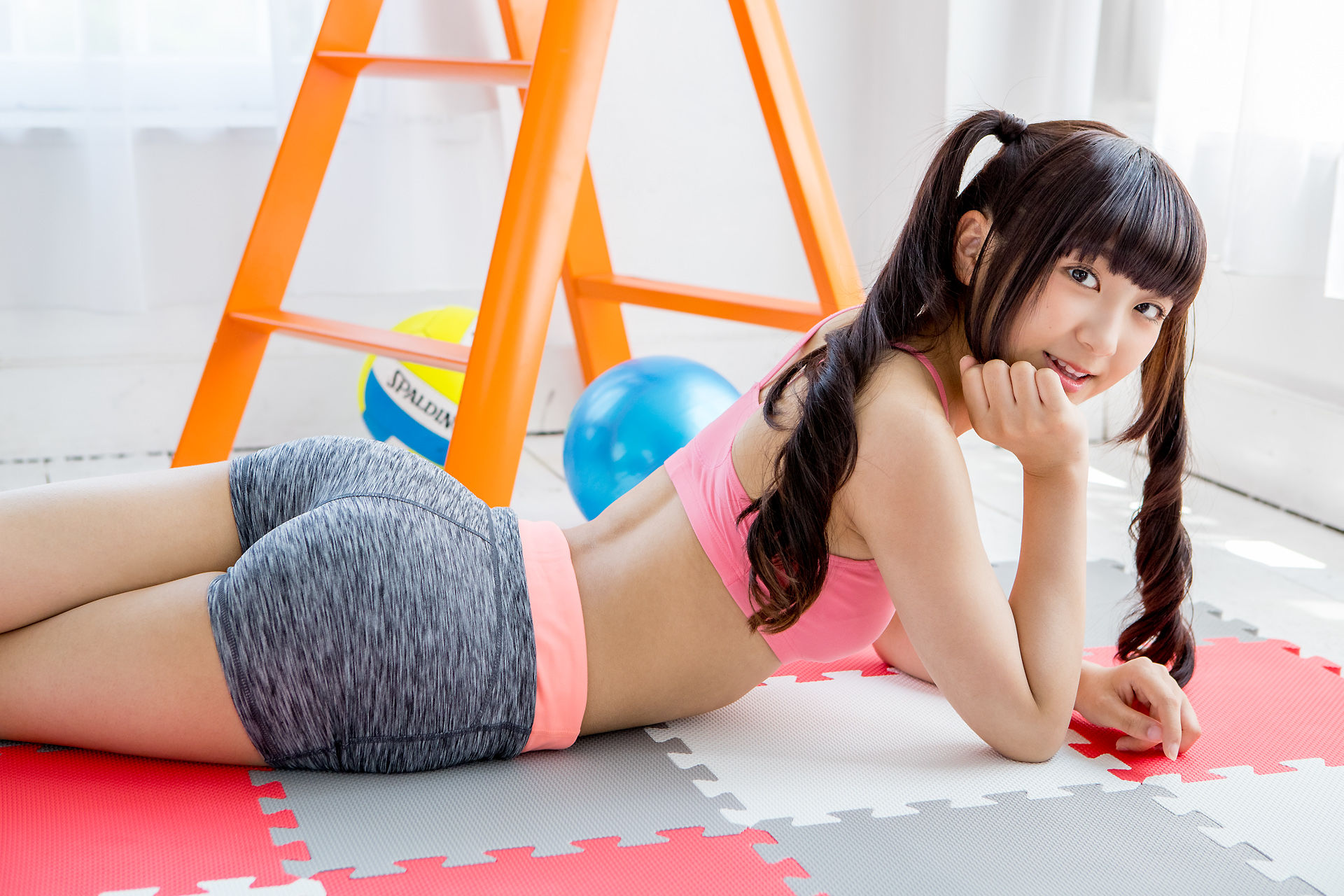 高梨あい《双马尾健身+背心系列》-图28