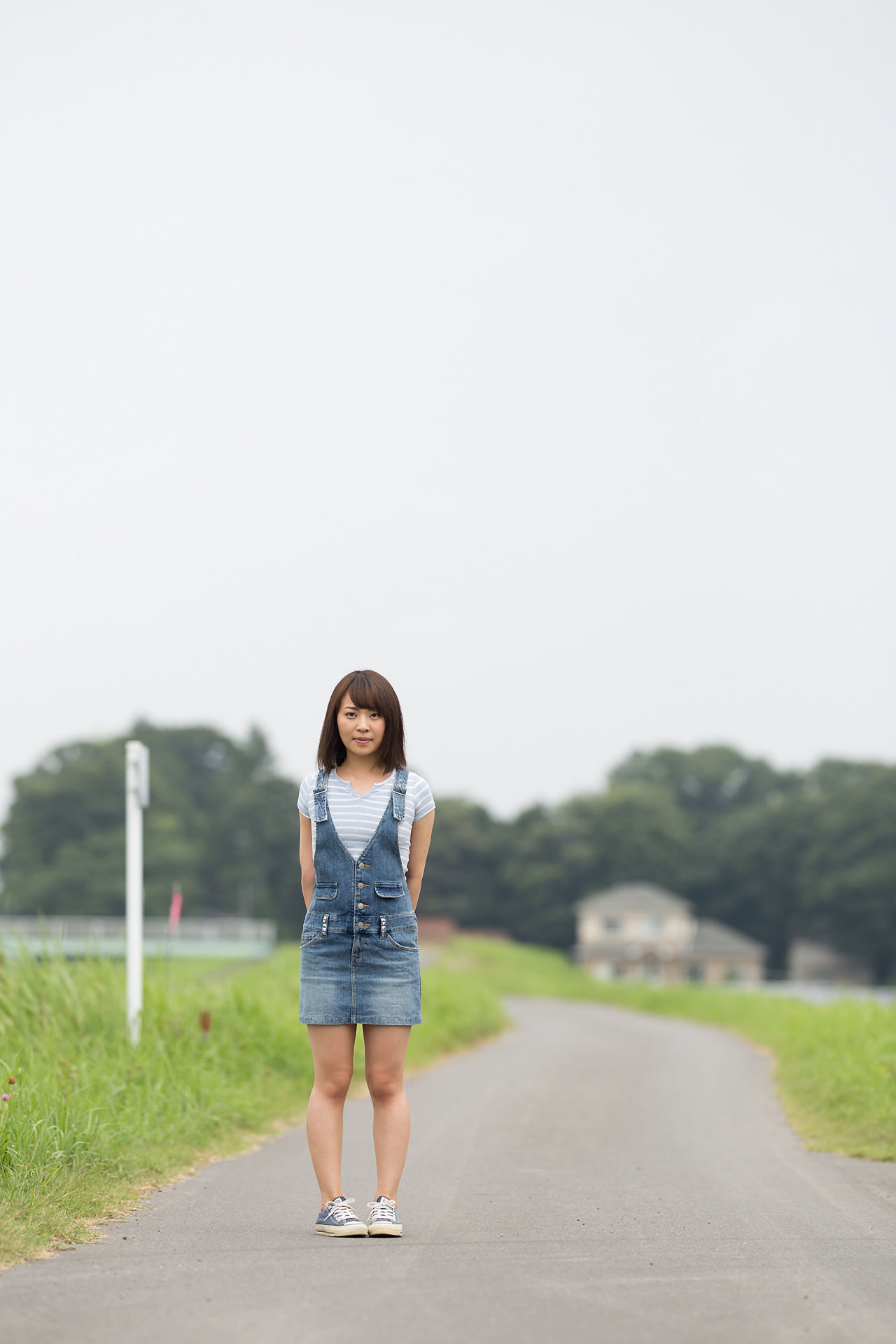 前園まみこ《牛仔裙诱惑+比基尼》-图0