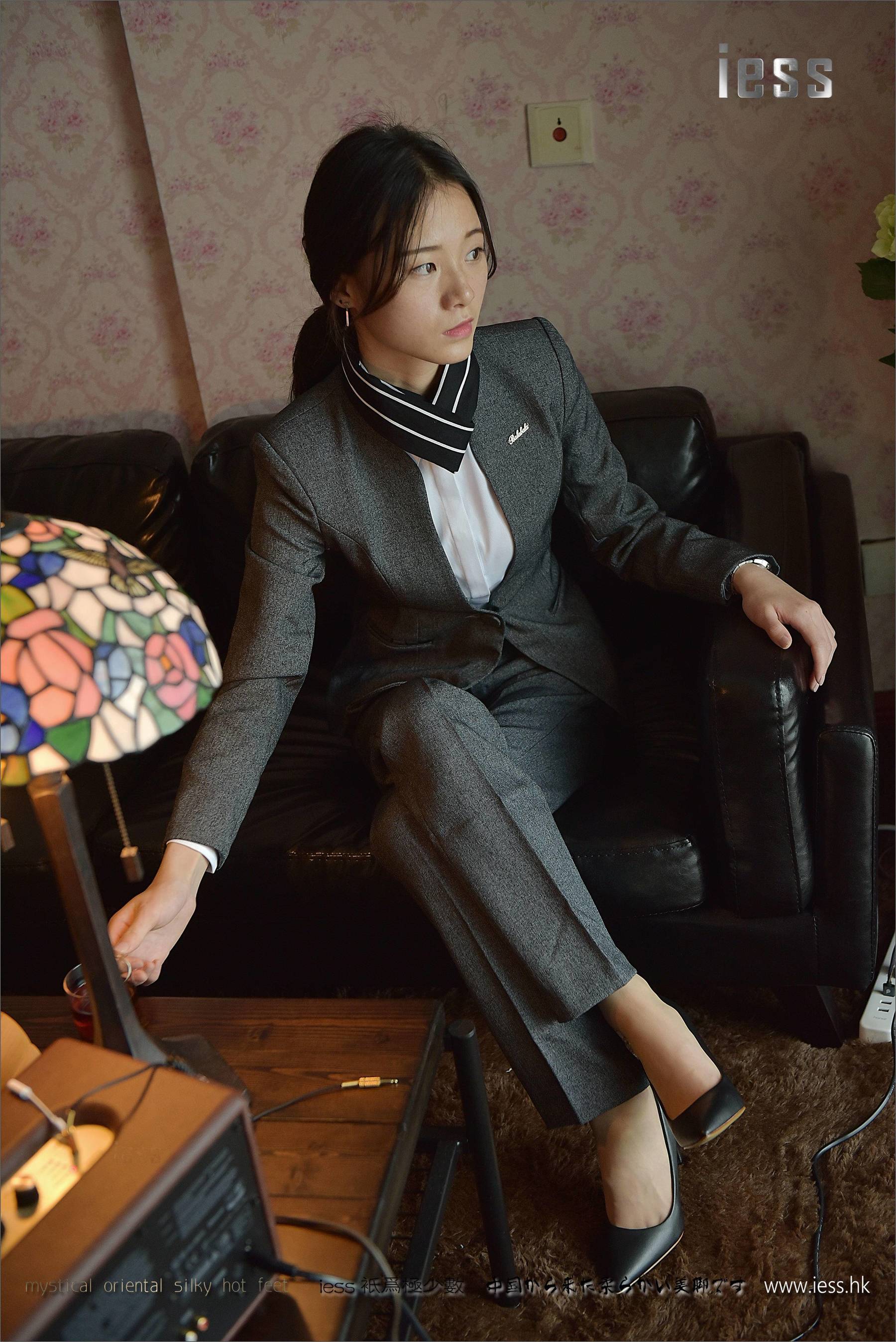 丝足便当114 小六 《小六的长裤短丝》-图3